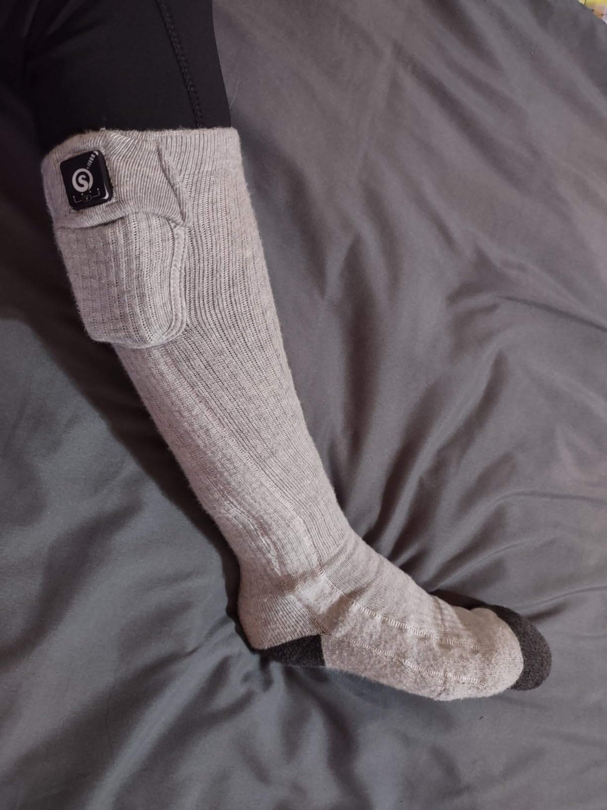 SAVIOR HEAT Heated Socks for Men Women, Rechargeable Ski Socks customer photo 2