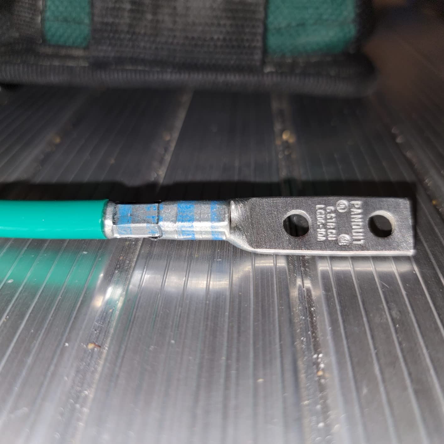 AMZCNC Hydraulic Cable Lug Crimper with Cable Cutter, 10 Ton, 9 Dies customer photo 1