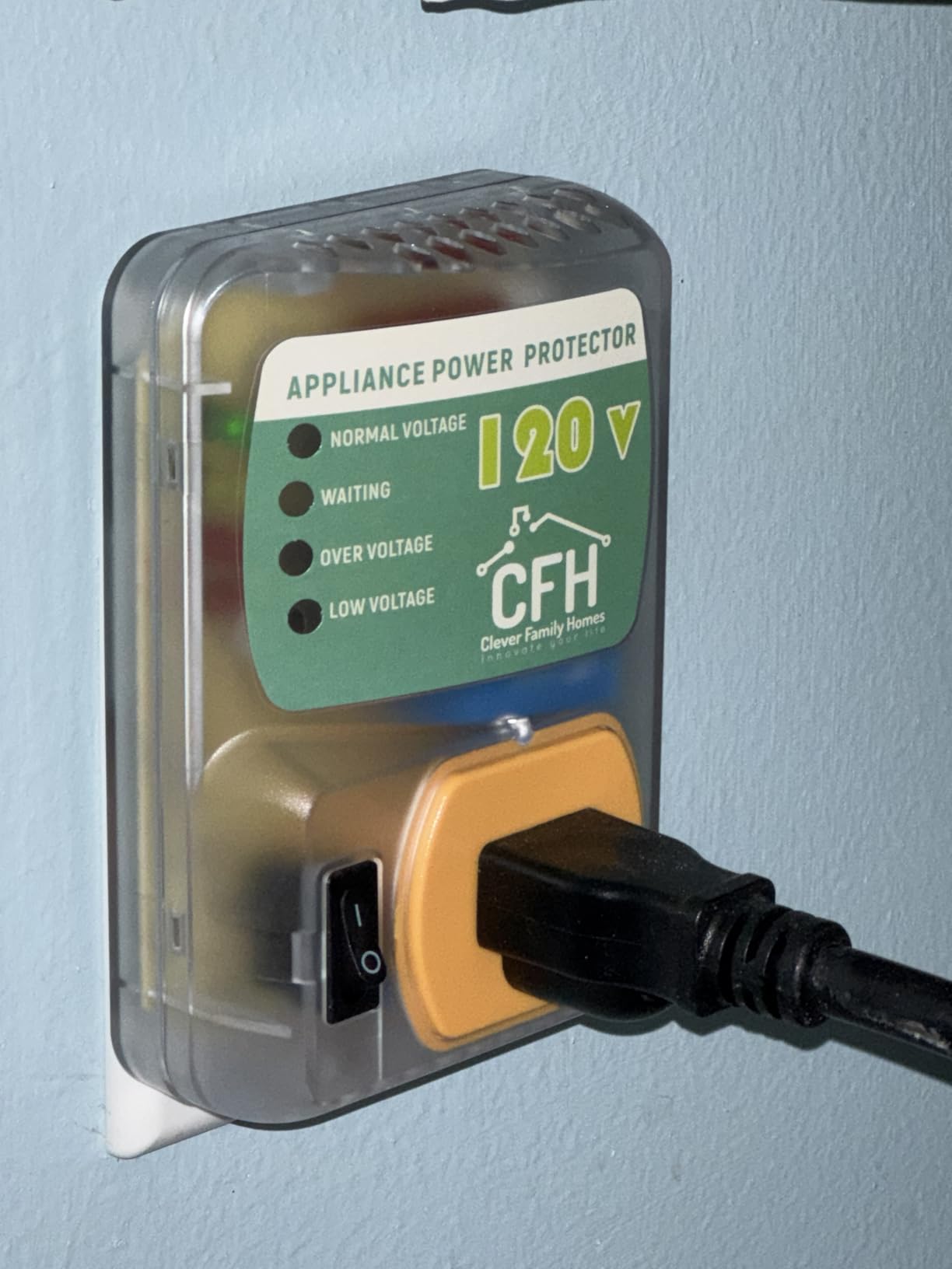 Heavy Duty 20-Amp 2400-Watt Appliance Surge Protector Smart Circuit Plug with Outlet Saver Power Cord customer photo 1