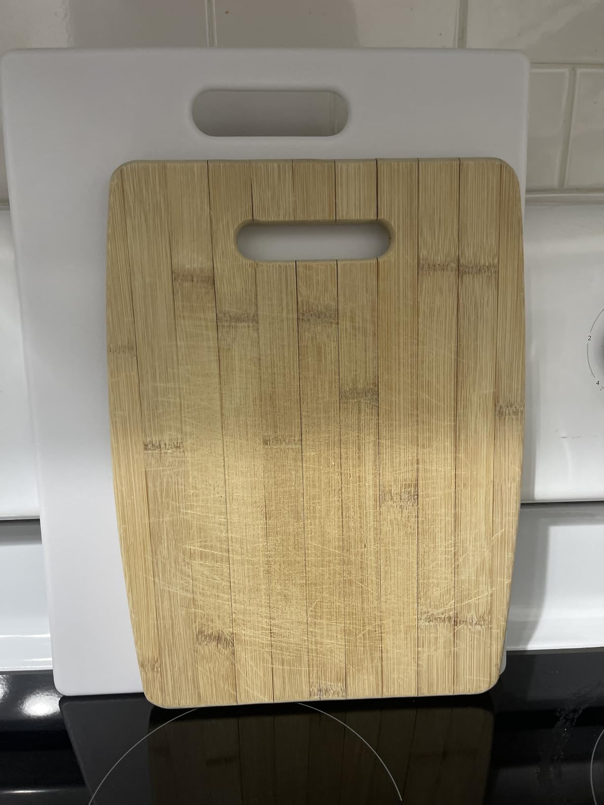 Farberware Cutting Board for Kitchen, Extra Large 15 x 20 Inch Plastic Cutting Board with Deep Juice Groove, Reversible, Dishwasher Safe, White customer photo 1