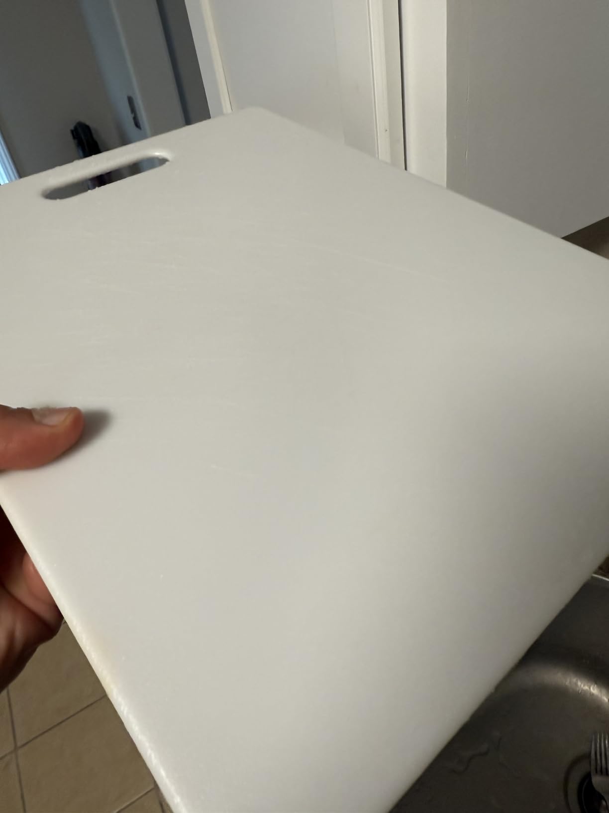 Farberware Cutting Board for Kitchen, Extra Large 15 x 20 Inch Plastic Cutting Board with Deep Juice Groove, Reversible, Dishwasher Safe, White customer photo 2