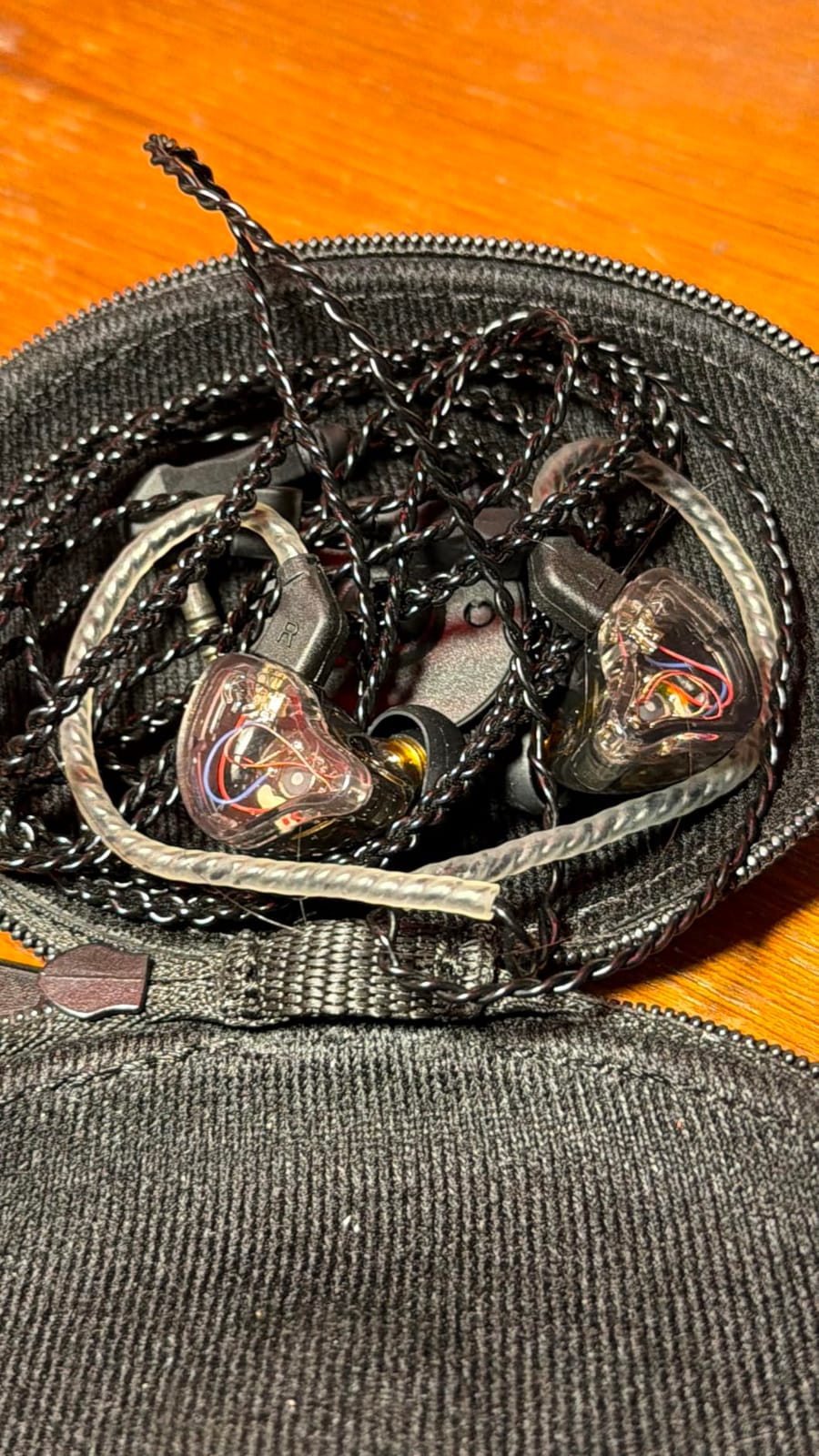 CCZ Yinyoo Melody in Ear Monitors Earphones Headphones Wired Earbuds without Microphone IEM HIFI Bass with 1DD 1BA, Ear fins, 4N OFC Cable for Musicians, Singer, on Stage, Studio (no mic, clear black) customer photo 2
