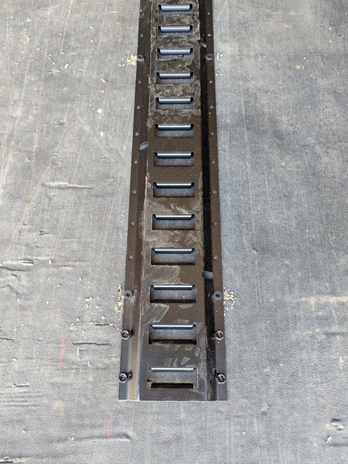 Trekassy 8ft E Track Tie-Down Rail Kit for Garages, Vans, Trailers, Motorcycle Tie Downs, ATV Mountings, 8' Etrack Rails (4 Pack, 48 Slots/Rail) with 8 Steel O-Ring Anchors & 8 Rope Tie Offs customer photo 1