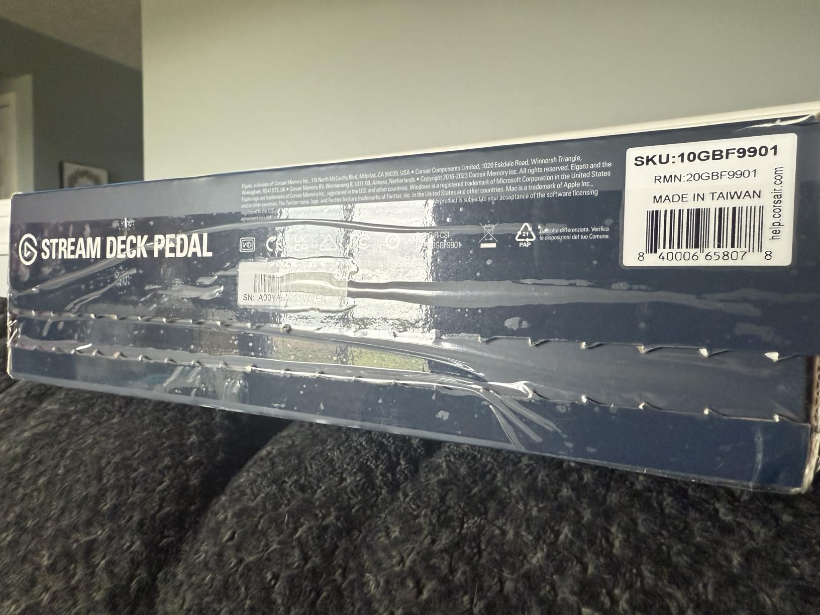 Elgato Stream Deck Pedal, 3 Hands-Free Macro Footswitches customer photo 2