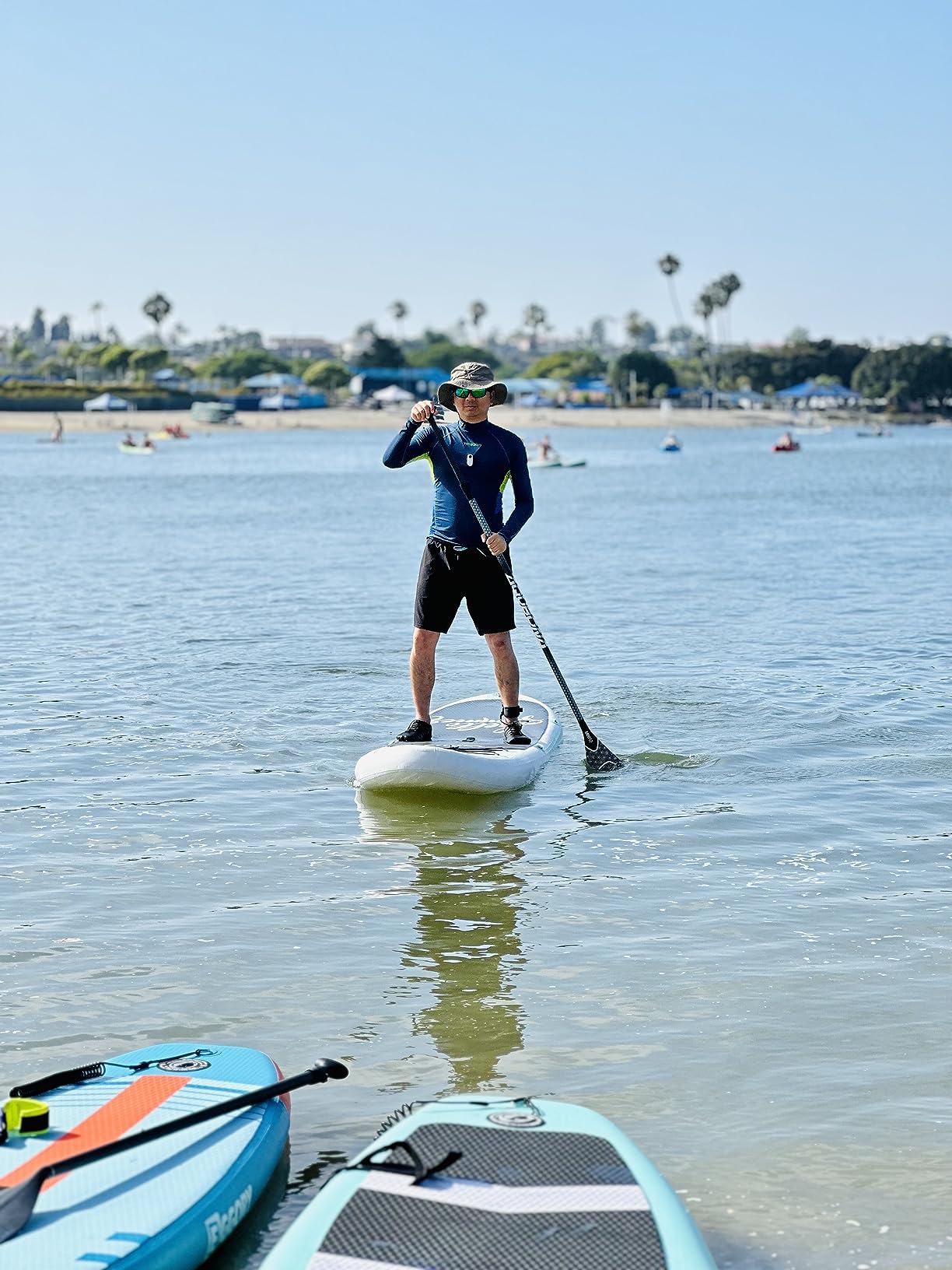 AQUBONA SUP Paddle- 3 Pieces 100% Carbon Fiber Adjustable Stand Up Paddle Board Paddle, Portable Durable Floating Paddle Board. customer photo 1
