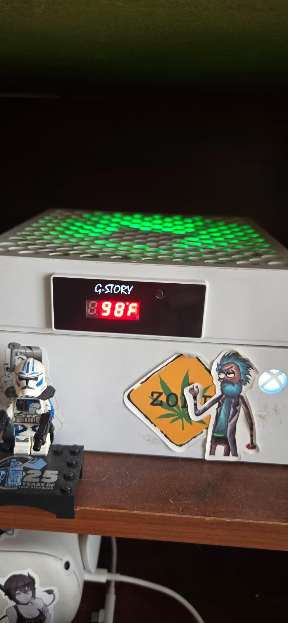 G-STORY Cooling Fan for Xbox Series S, Auto 3 Speed Adjust Temp Display RGB customer photo 2