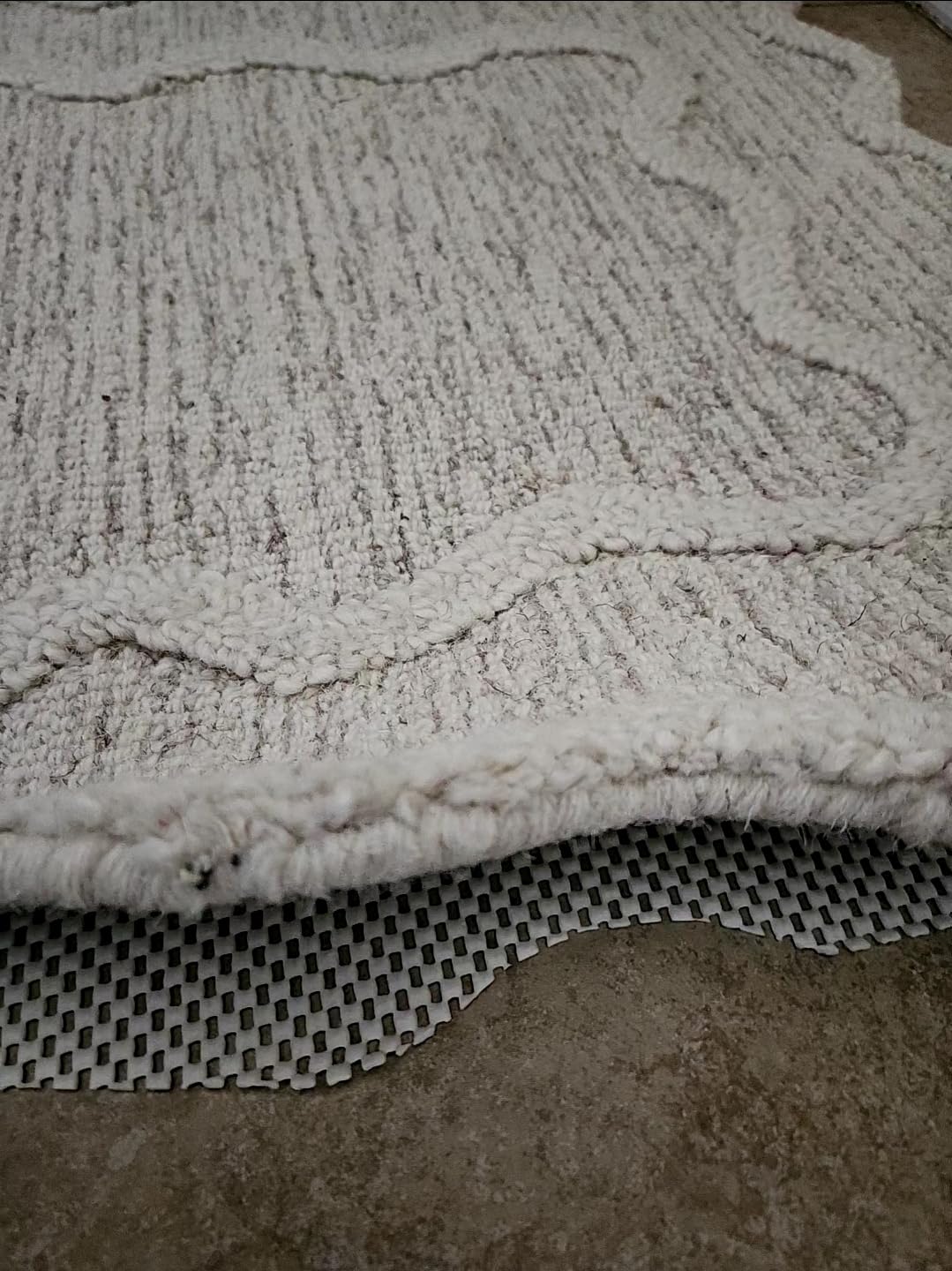 BAGAIL Non-Slip Rug Pad Gripper 2x3 ft for Area Rugs and Hardwood Floors customer photo 1