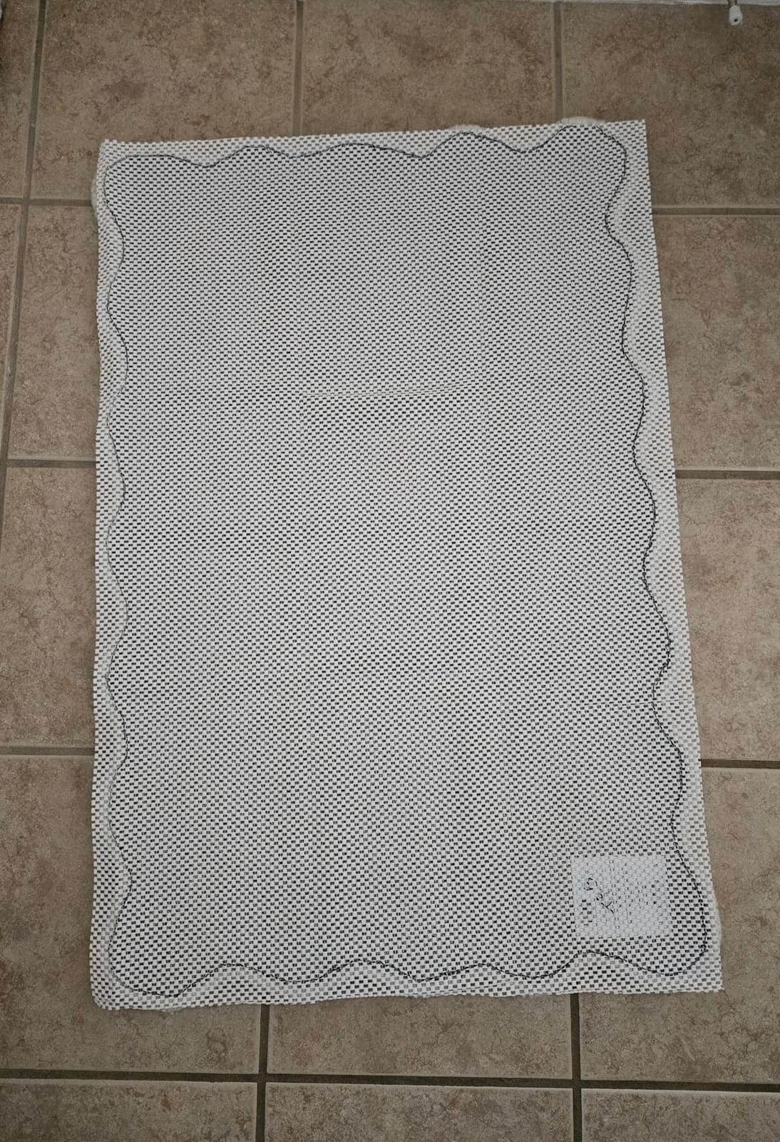 BAGAIL Non-Slip Rug Pad Gripper 2x3 ft for Area Rugs and Hardwood Floors customer photo 2