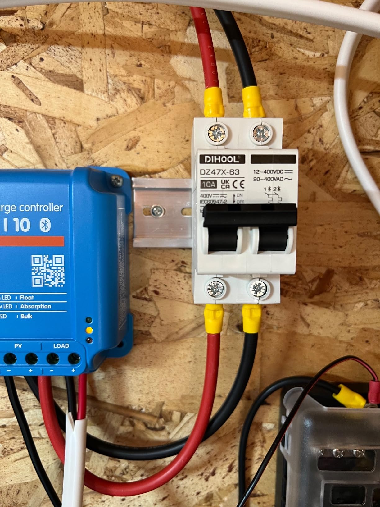 DIHOOL Solar Disconnect Switch, 30 Amp 2 Pole, DIN Rail Mount, Non Polarized, 12V 24V 48V 400V, AC/DC Circuit Breaker, RV Battery Isolator, PV Array MCB, Thermal Magnetic Trip customer photo 1
