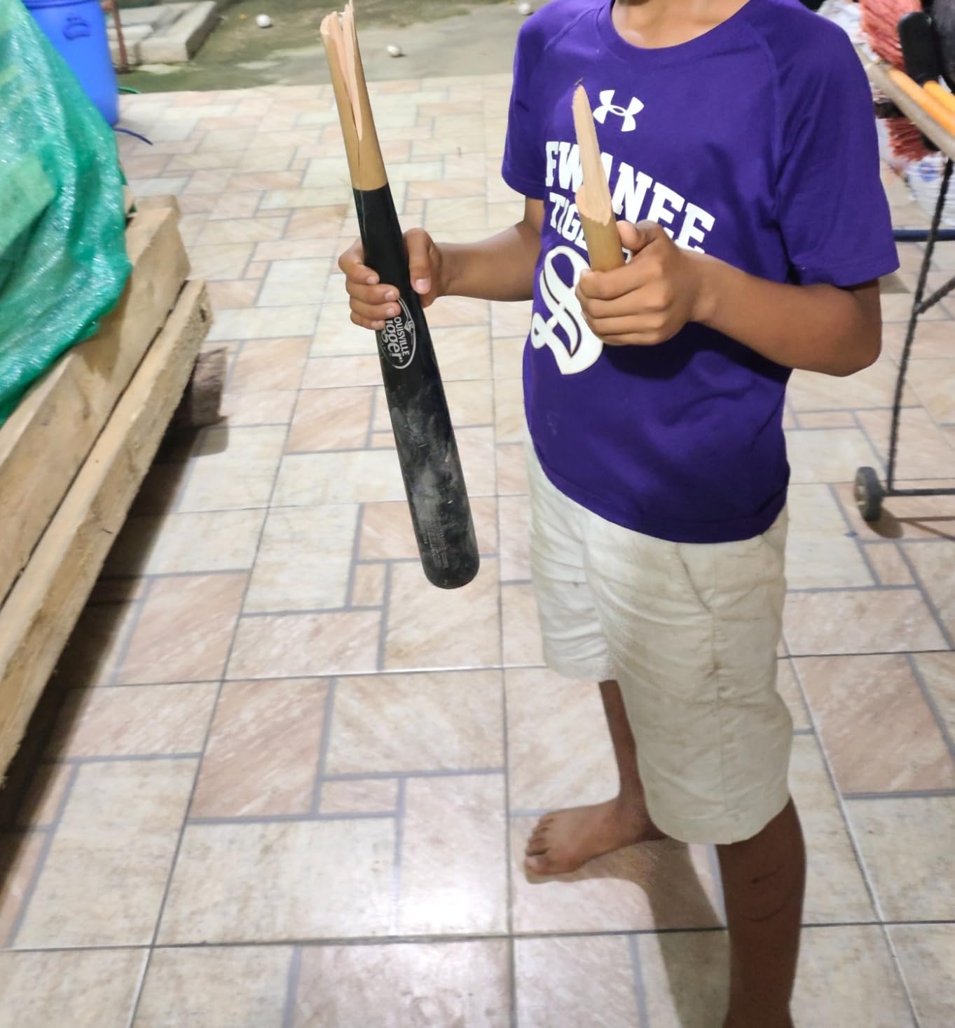Louisville Slugger Youth Genuine Y125 Natural-Black Baseball Bat customer photo 1