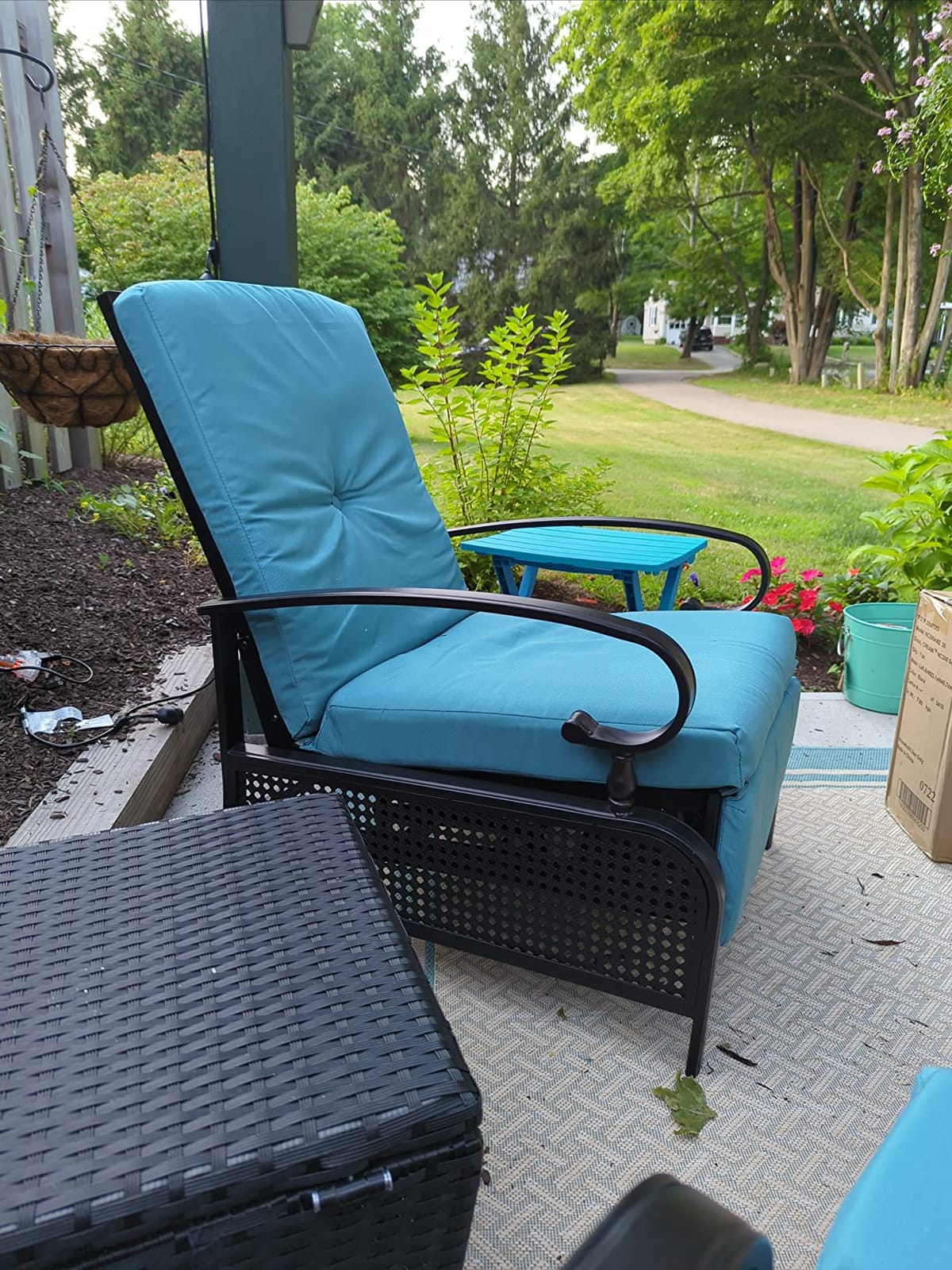 Kozyard Adjustable Outdoor Reclining Lounge Chair customer photo 2