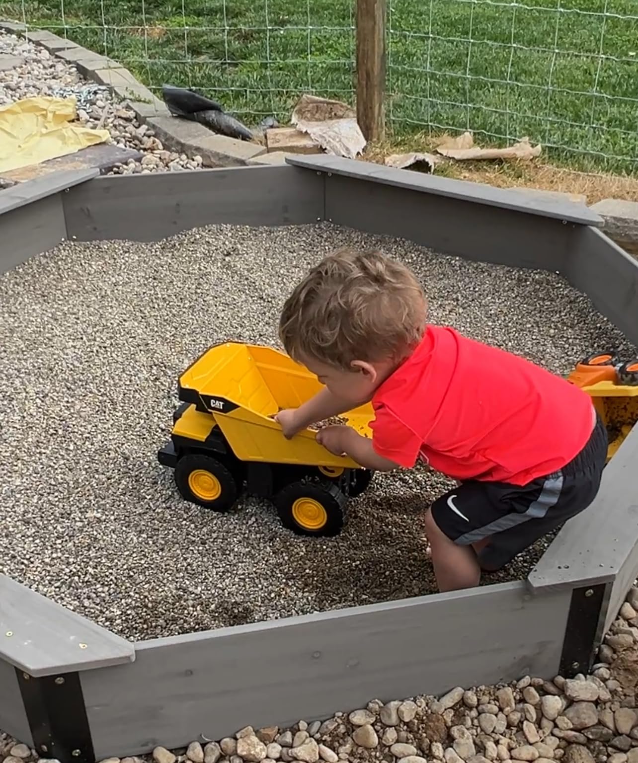 85''x78''x9'' Wooden Octagon Sandbox with Cover, Large Sandpit for Kids Outdoor Patio Backyard Play, Easy & Quick Assemble customer photo 2
