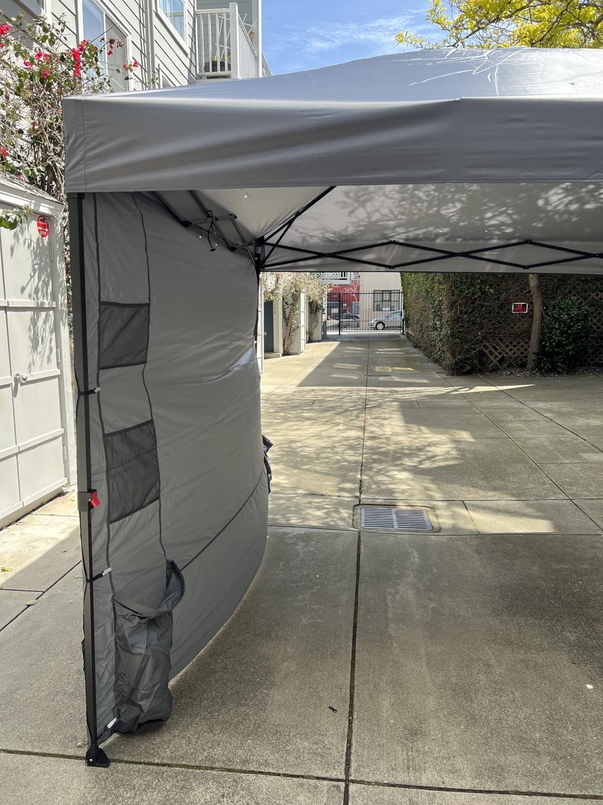 Tunbne 10X10 Pop Up Canopy Tent Outdoor with 1 Sidewalls, One Push Setup customer photo 1