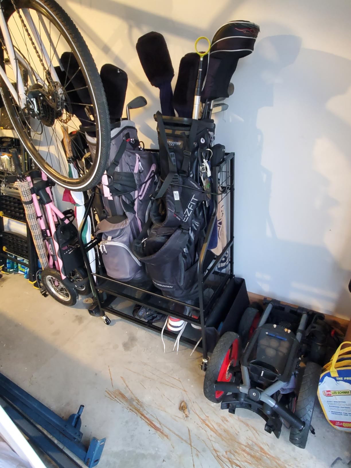 FHXZH Golf Bags Storage Garage Organizer - Golf Bag Stand for 2 Bag customer photo 1