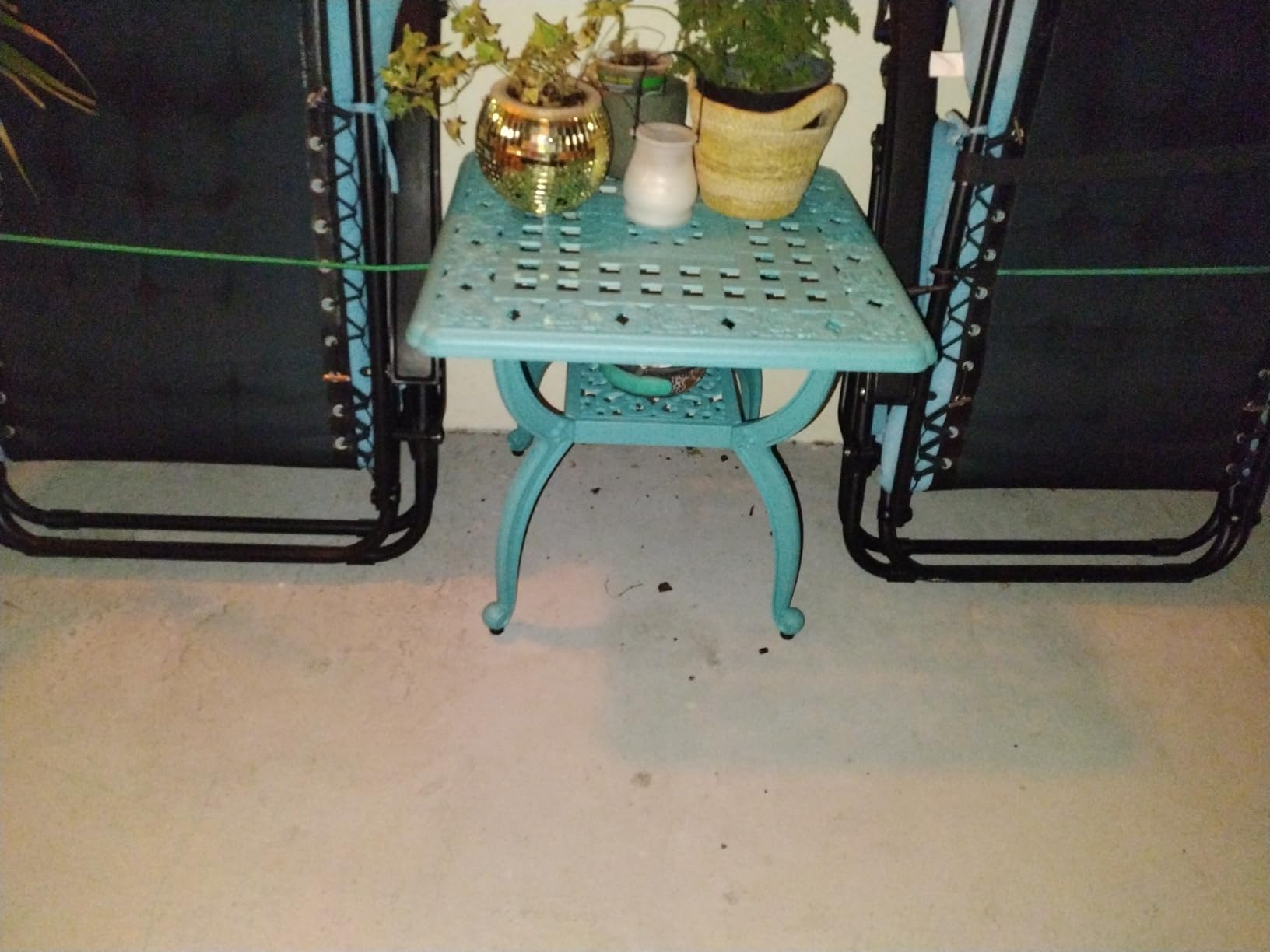 YKSY&YKSY Jardin DE Centennial Cast Aluminum Side/End Table, Anti-Rust Coffee Bistro Table for Outdoor, Patio, Indoor, Garden, Porch, Balcony (Round Black) 1 customer photo 2