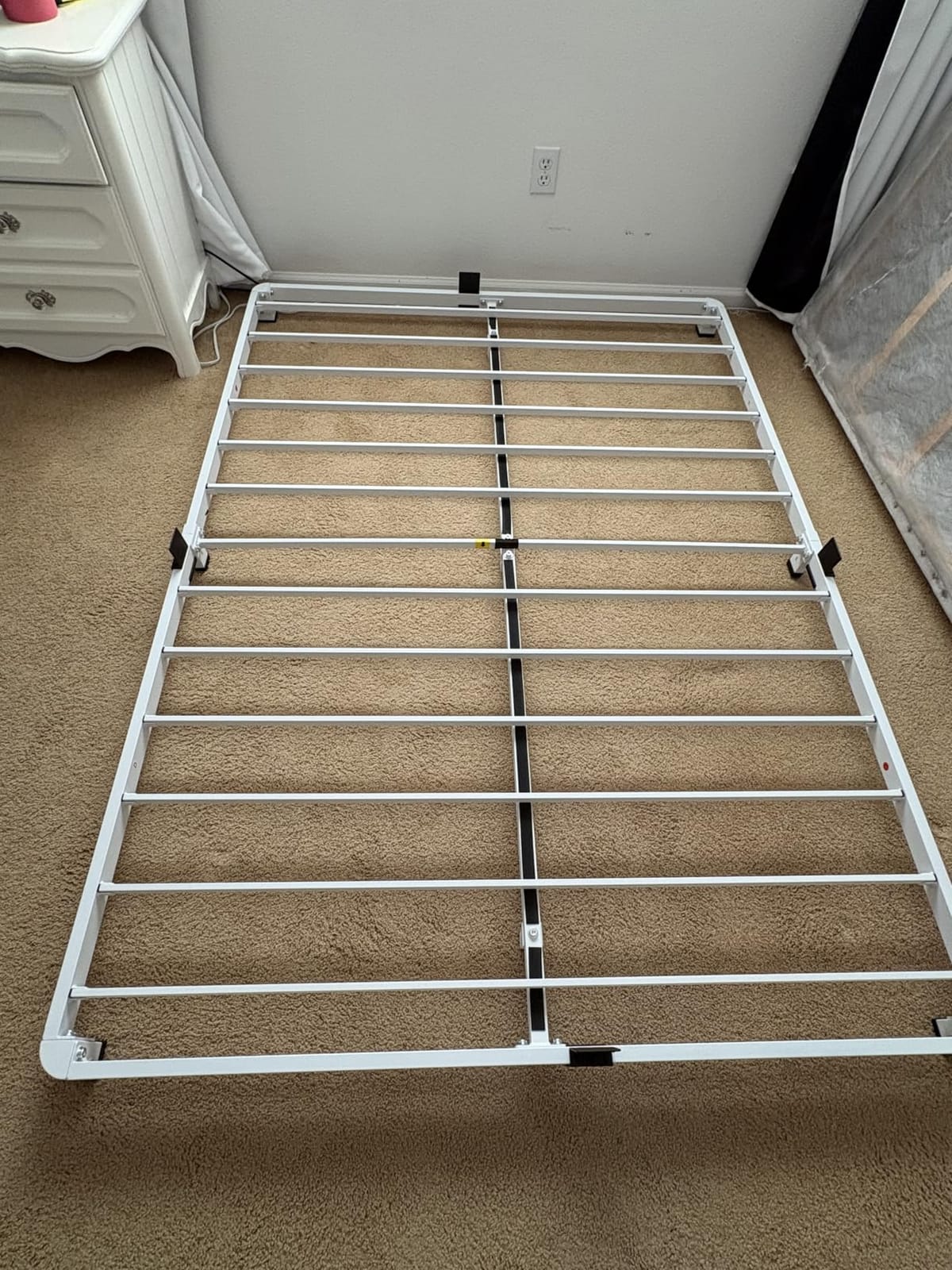 MAF 14 Inch Queen Metal Platform Bed Frame with Round Corner Legs customer photo 1