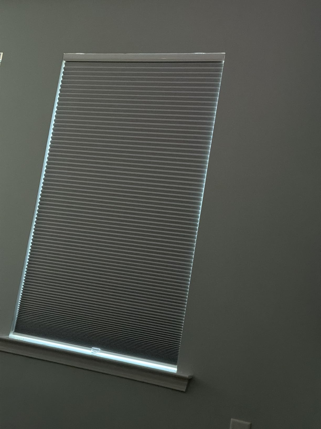 Changshade Cordless Cellular Shades,Blackout Honeycomb Shades for Windows,Pull Down Pleated Blinds,Easy to Install for Indoor Windows and French Doors,White(Blackout),Custom Size customer photo 1