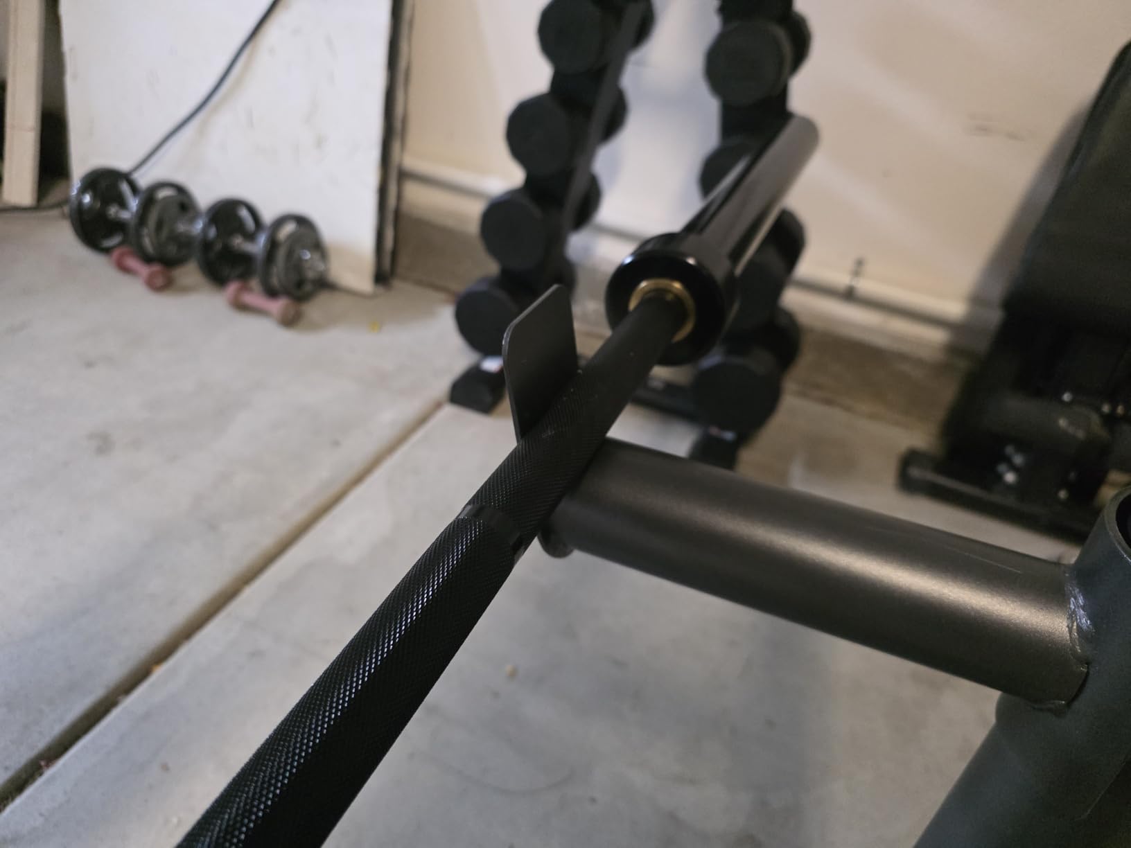 LIONSCOOL 7FT Olympic Barbell 2” Bar for Strength Training Weightlifting customer photo 1