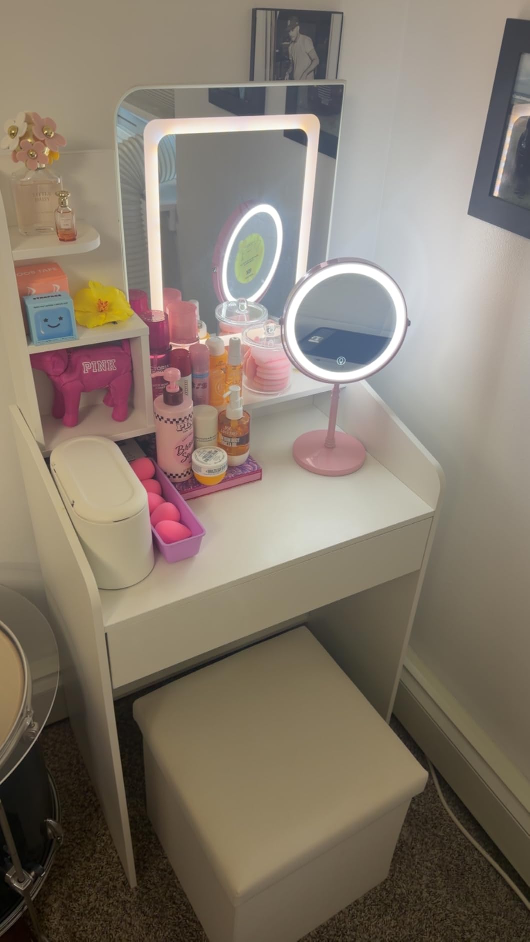 DEIOVWXS Makeup Mirror, Rechargeable Vanity Mirror with 3 Lights, 1X/10X customer photo 1