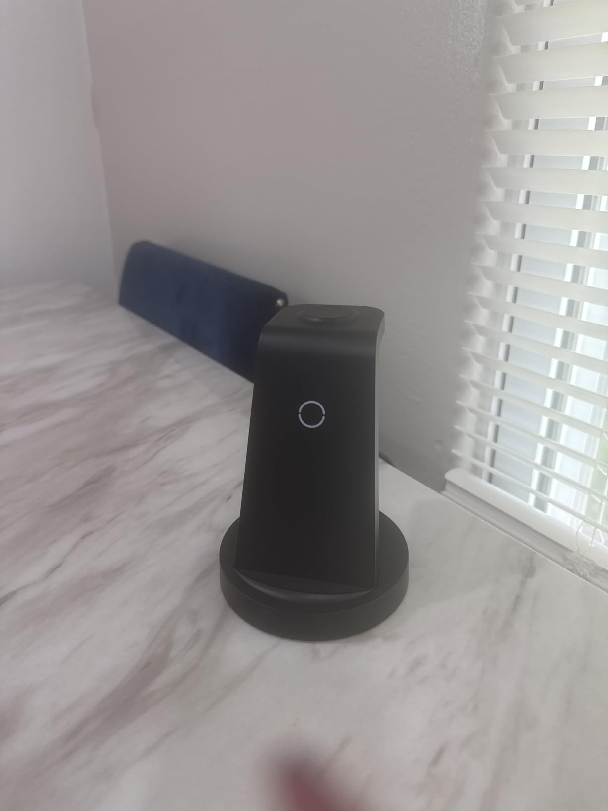 Anlmz 3 in 1 Charging Station - Wireless Charger for Apple Multiple Devices customer photo 1