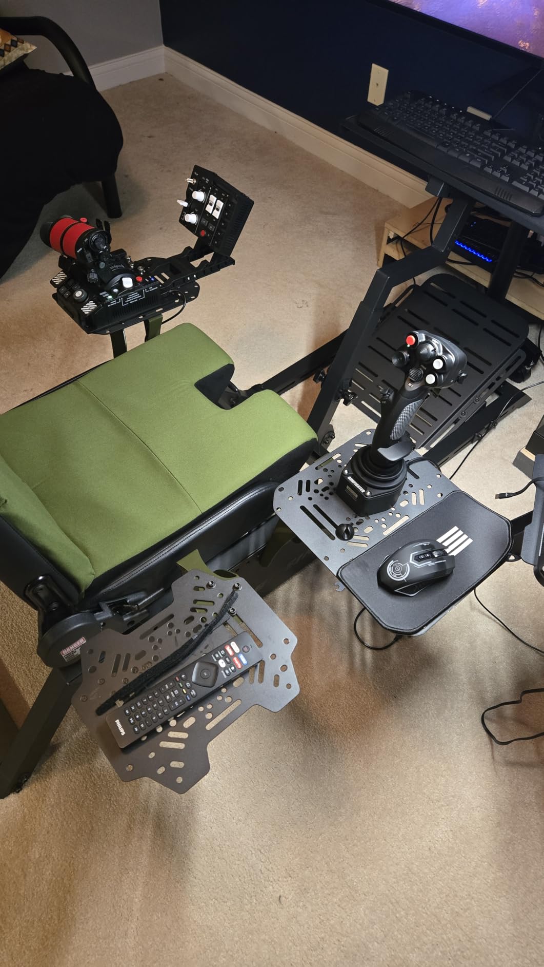 Next Level Racing Flight Simulator Cockpit: Boeing Military Edition customer photo 2