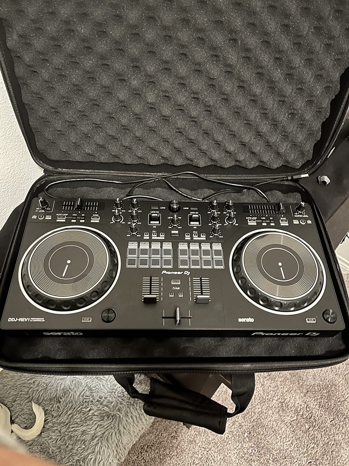 Lightweight Molded Hard Storage Case Fits for DDJ-FLX4 / DDJ-400 / DDJ-SB3 SB2 or DDJ-RB 2-Channel Controller customer photo 1
