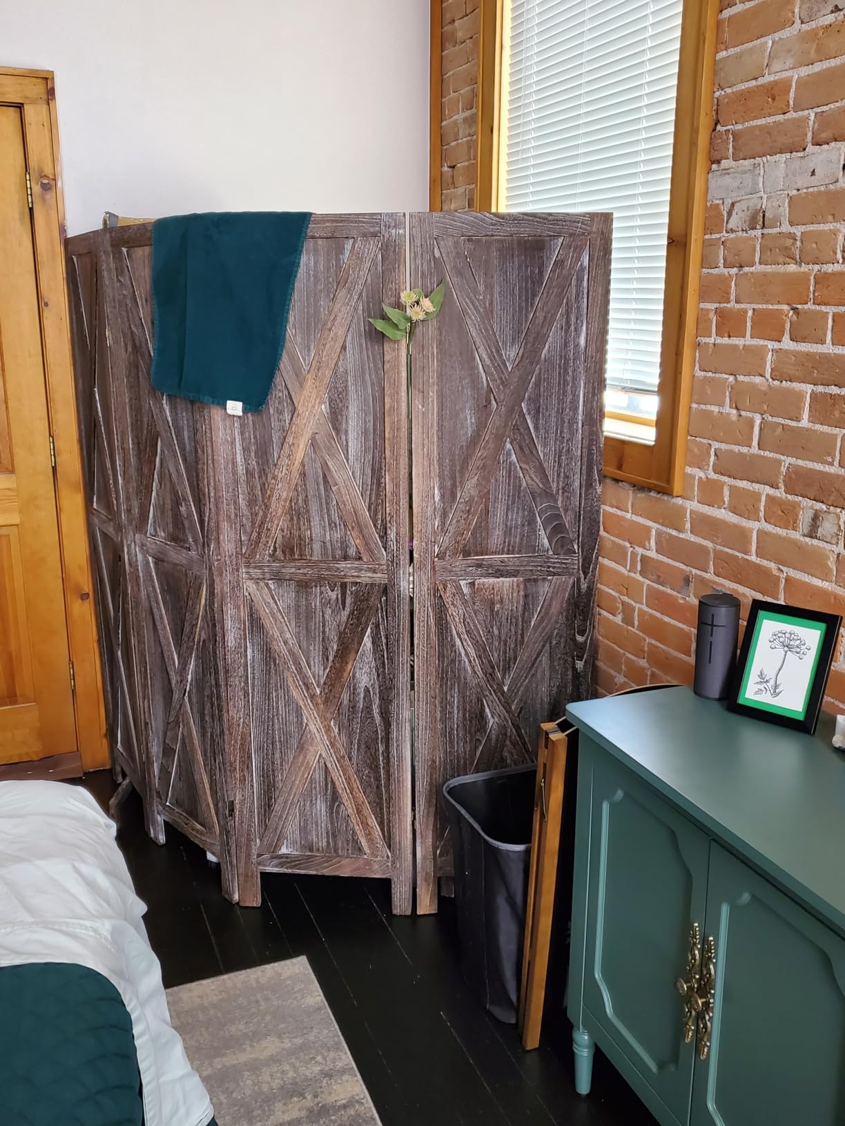 Premium Home 6-Panel Room Divider, Rustic Brown Barn Door K-Pattern Screen customer photo 2
