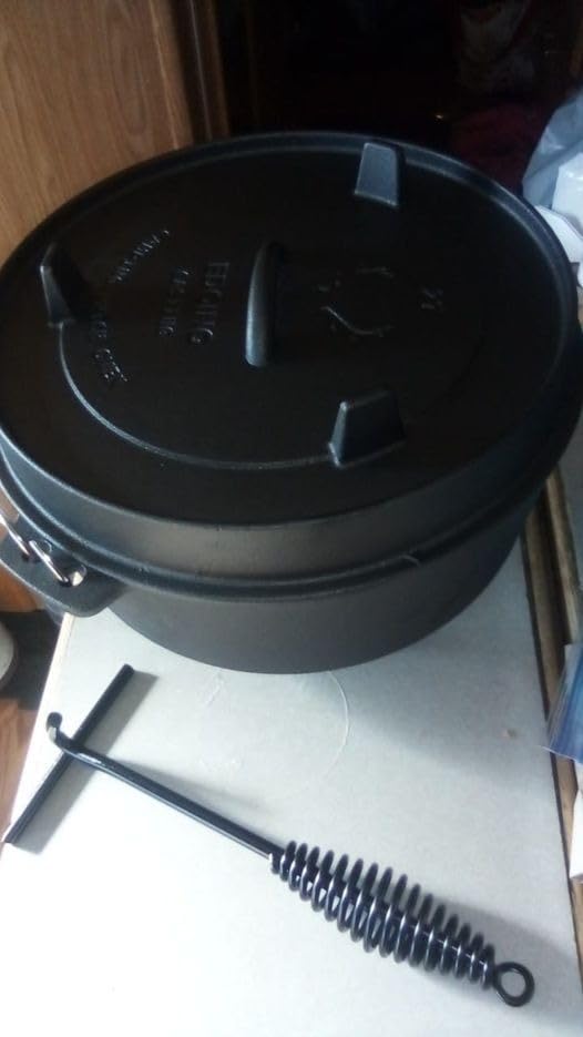 EDGING CASTING Pre-Seasoned Cast Iron Dutch Oven With Skillet Lid, Outdoor Camping Deep Pot for Camping Fireplace Cooking BBQ Baking Campfire, Leg Base, 4.5 Quart customer photo 2