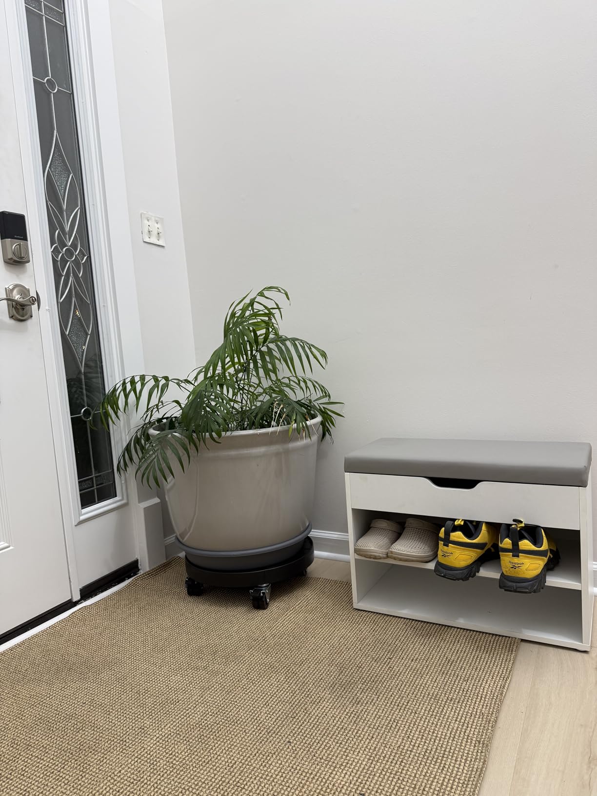 VASAGLE Storage Bench with Cushion, Shoe Bench,11.8 x 31.5 x 17.3 Inches customer photo 1