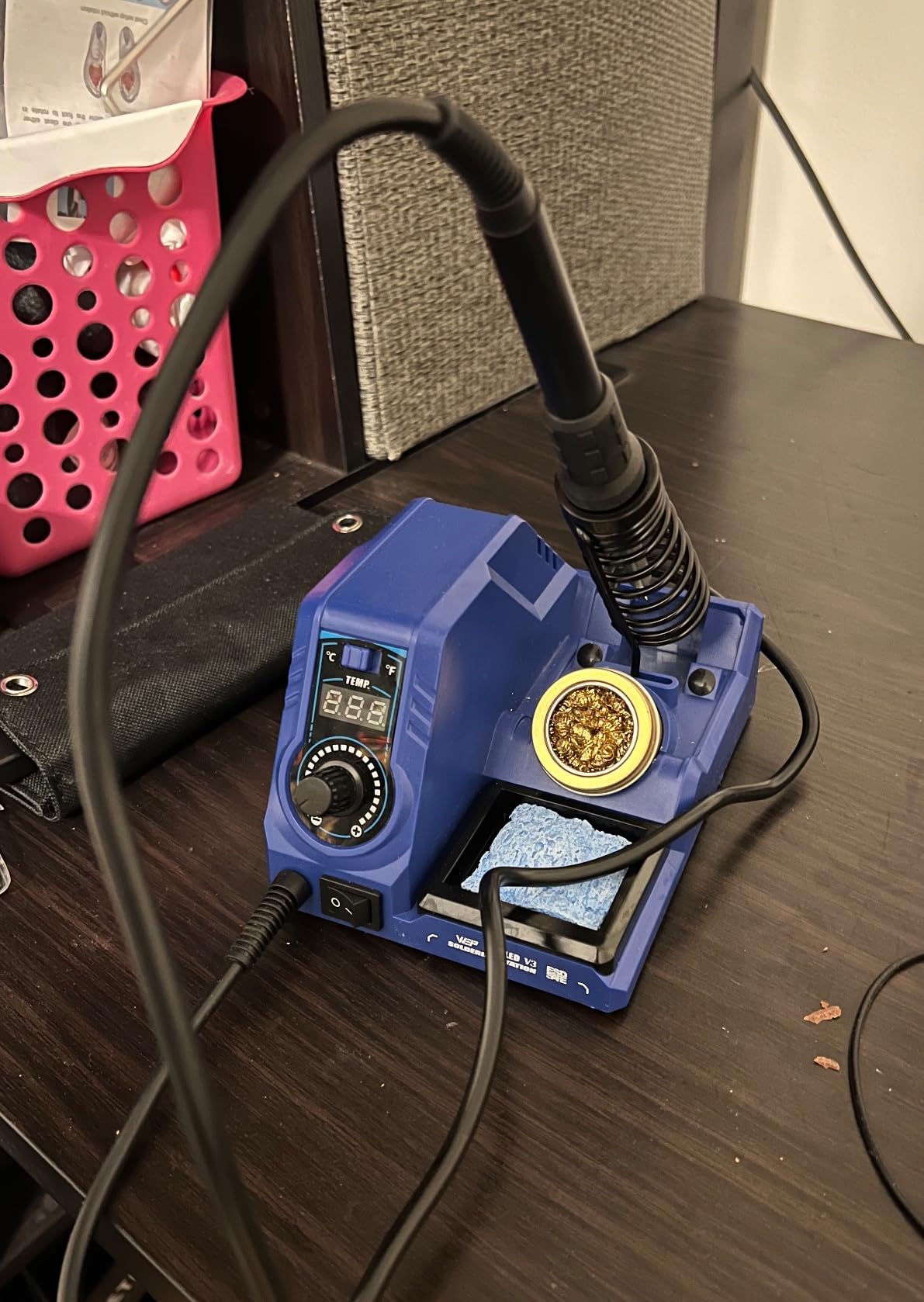 WEP 926LED V3 Soldering Station 130W MAX Soldering Iron Kit with Solder Wire, 5 Soldering Tips, Tweezers, Solder Sucker, Tip Cleaner, Temperature Control, Sleep Mode, C-F Conversion customer photo 2