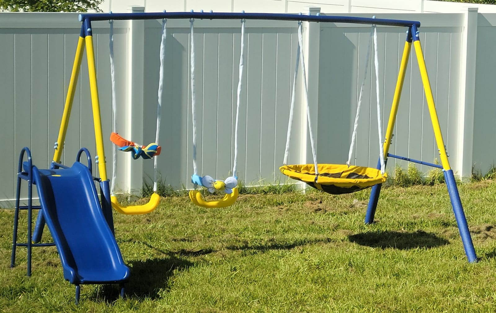 Sportspower Super Saucer Metal Swing Set: 2 Swings customer photo 2