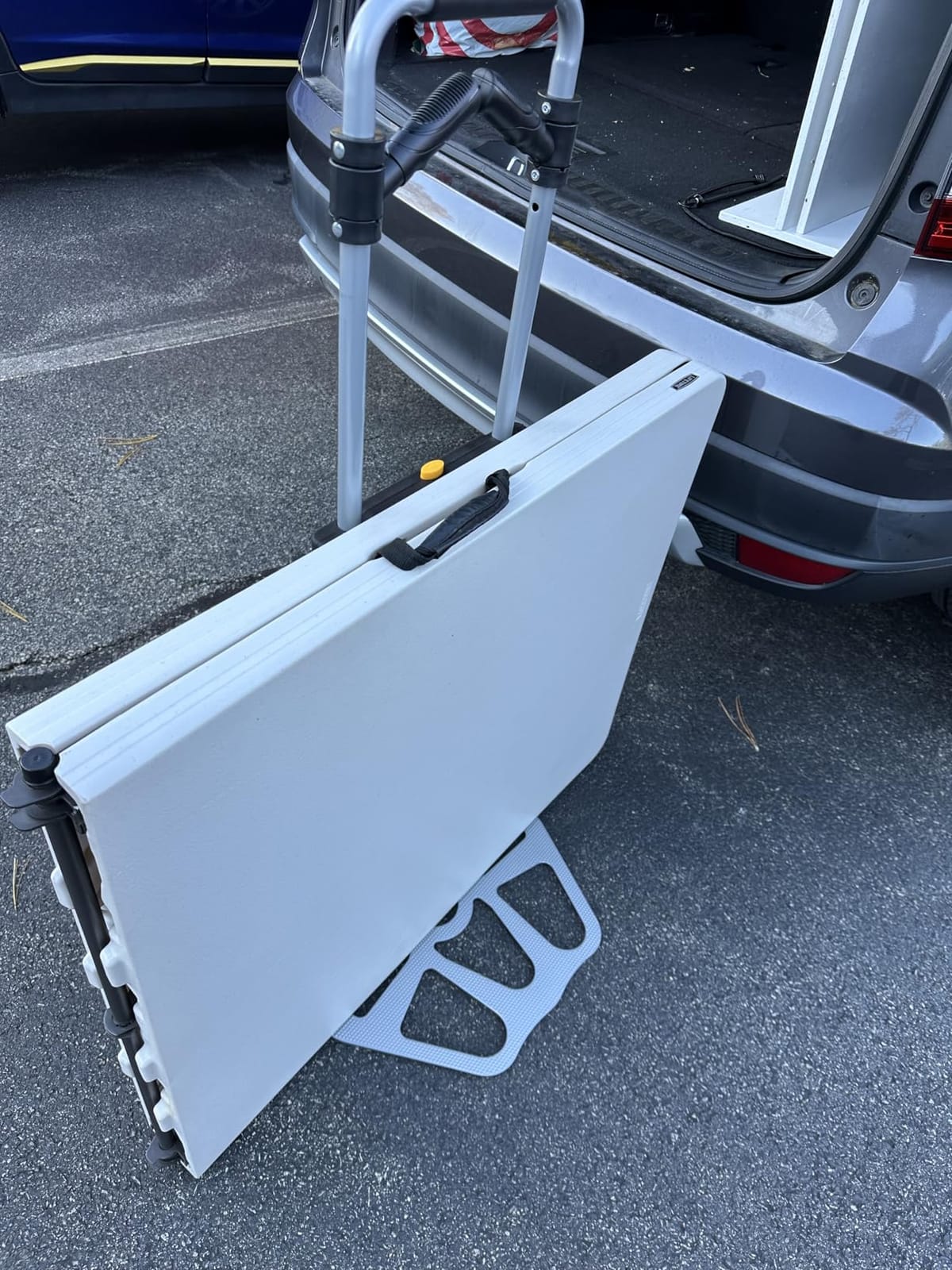 330 LB Capacity Folding Hand Truck Dolly Cart, Portable Aluminum Dolly Cart with Telescoping Handle and Rubber Wheels for Moving,Shopping,Travel,Office Use. customer photo 2