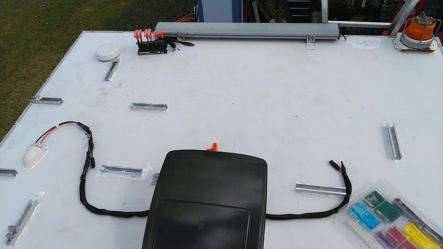 Anbte Solar Panel Roof Mounting Kit, 7.87