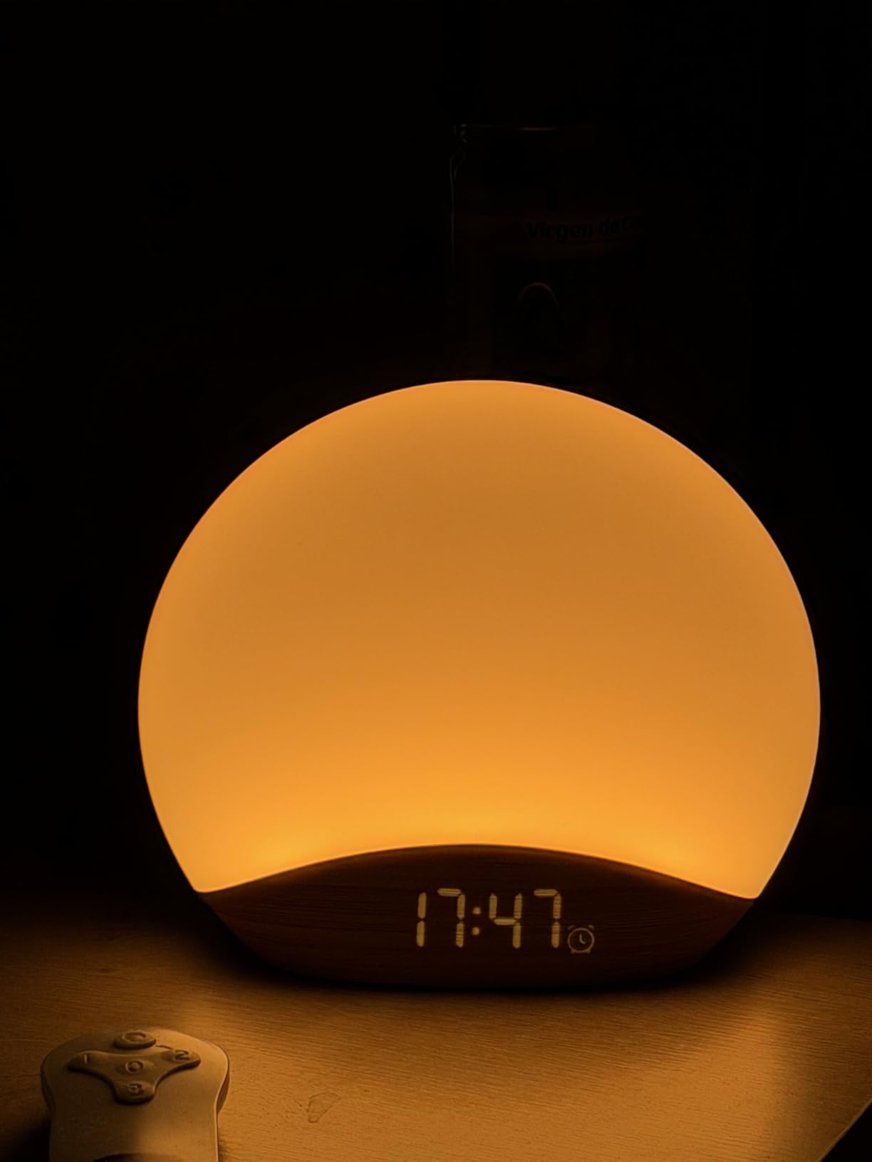 REACHER Wood Grain Sunrise Alarm Clock and Sound Machine Nightlight | Digital Dimmable Clock for Bedroom, 26 Sleep Sounds, White Noise Machine for Baby, Adults, Wake Up Light Alarm Clock for Kids customer photo 1