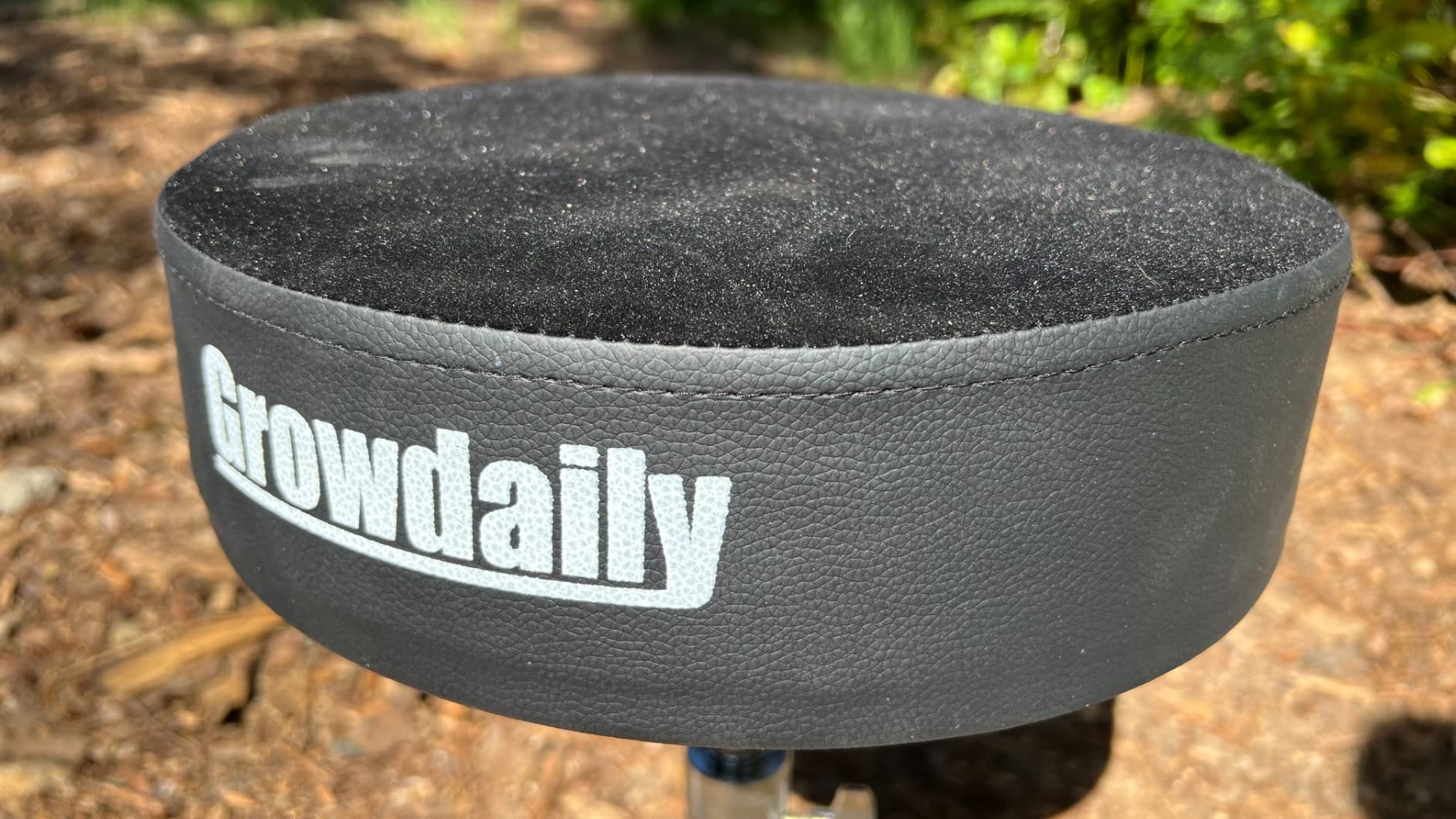 GrowDaily Drum Throne Seat, Adjustable Stool Drum Universal Thick Padded Drum Throne Drummer Stool with 2Pacs 5A Drumsticks customer photo 1
