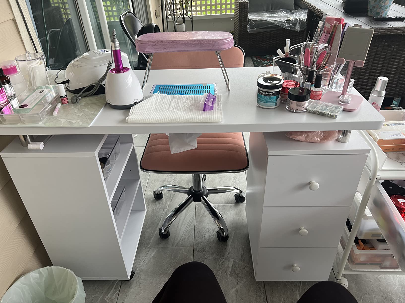 OmySalon Manicure Table Nail Desk for Nail Tech, Nail Table Beauty Salon Tech Station w/Electric Downdraft Vent, Lockable Wheels,Wrist Cushion,Storage Shelves & Drawers customer photo 1