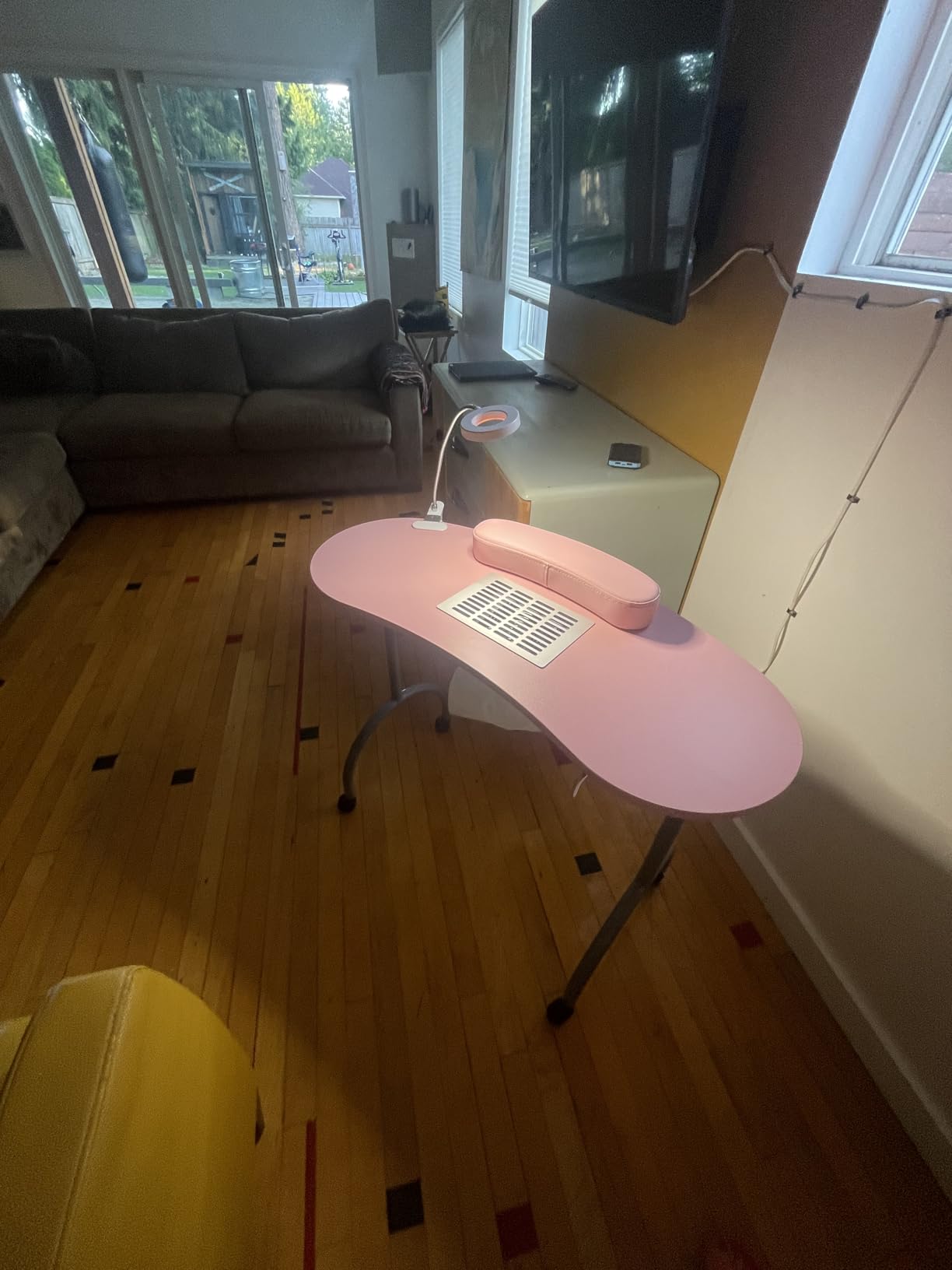 TABU Portable & Foldable Manicure Nail Table, Pink customer photo 1