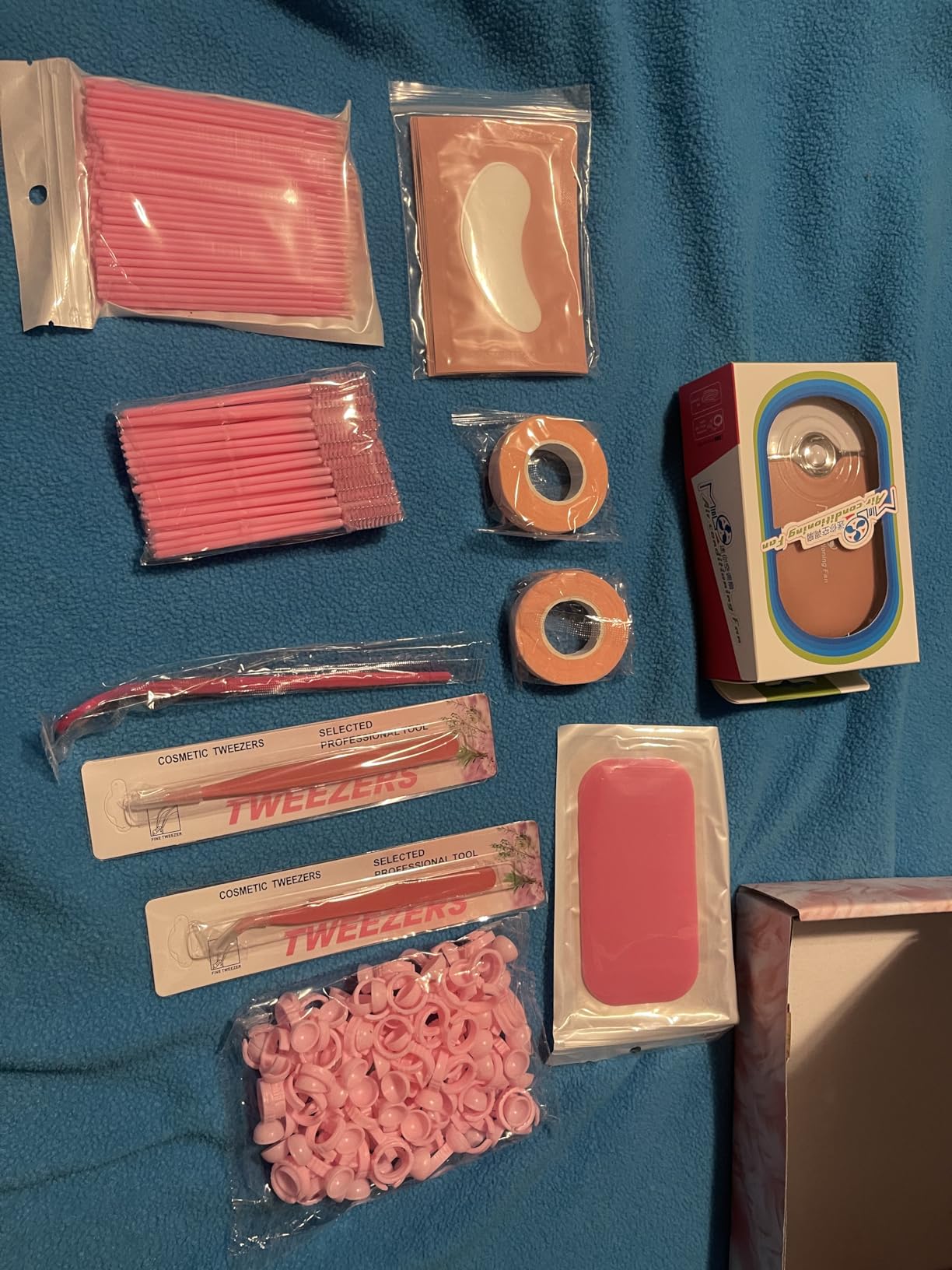 QUKLOGEN Lash Extension Kit Professional USB Eyelash Fan Individual customer photo 2