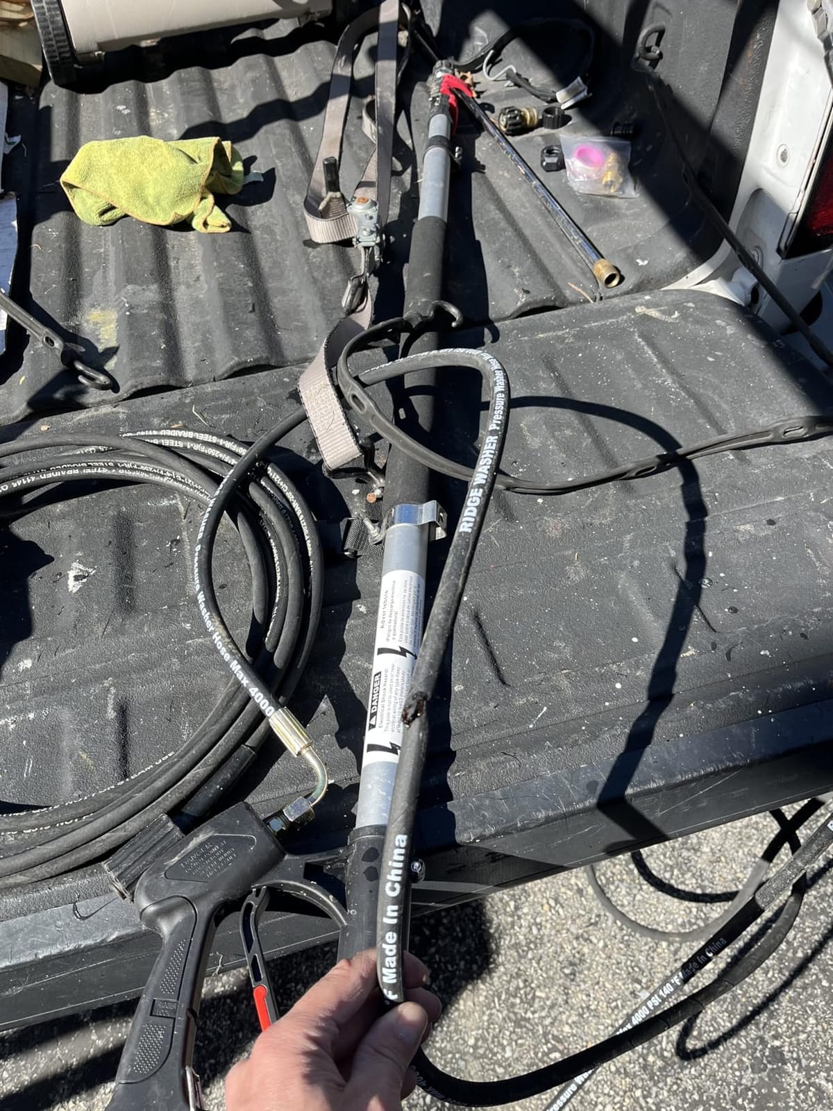 RIDGE WASHER 24 FT Telescoping Pressure Washer Wand, with 3 Curve Wands | Telescopic Gutter Cleaner With 7 Spray Nozzle Tips, Adjustable Support Belt and 2 Adapters, 4000 PSI customer photo 1