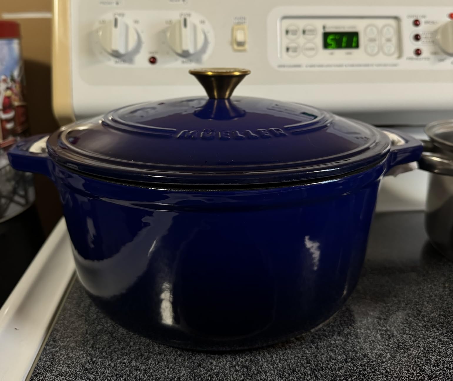 Mueller 6 Quart Enameled Cast Iron Pot Dutch Oven, Heavy-Duty customer photo 2