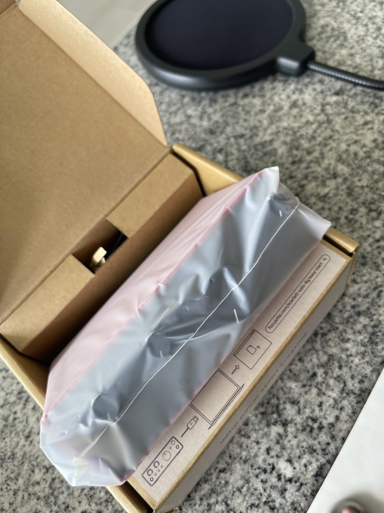 Focusrite Scarlett Solo 4th Gen USB-C Audio Interface customer photo 2