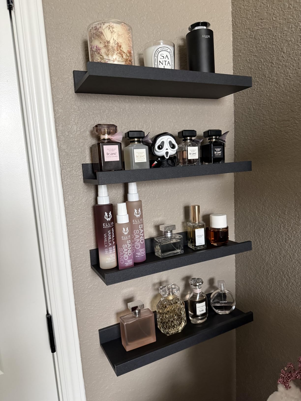 Boswillon Floating Shelves Set of 2, Small Wall Shelf with Lip, 16in, White customer photo 2