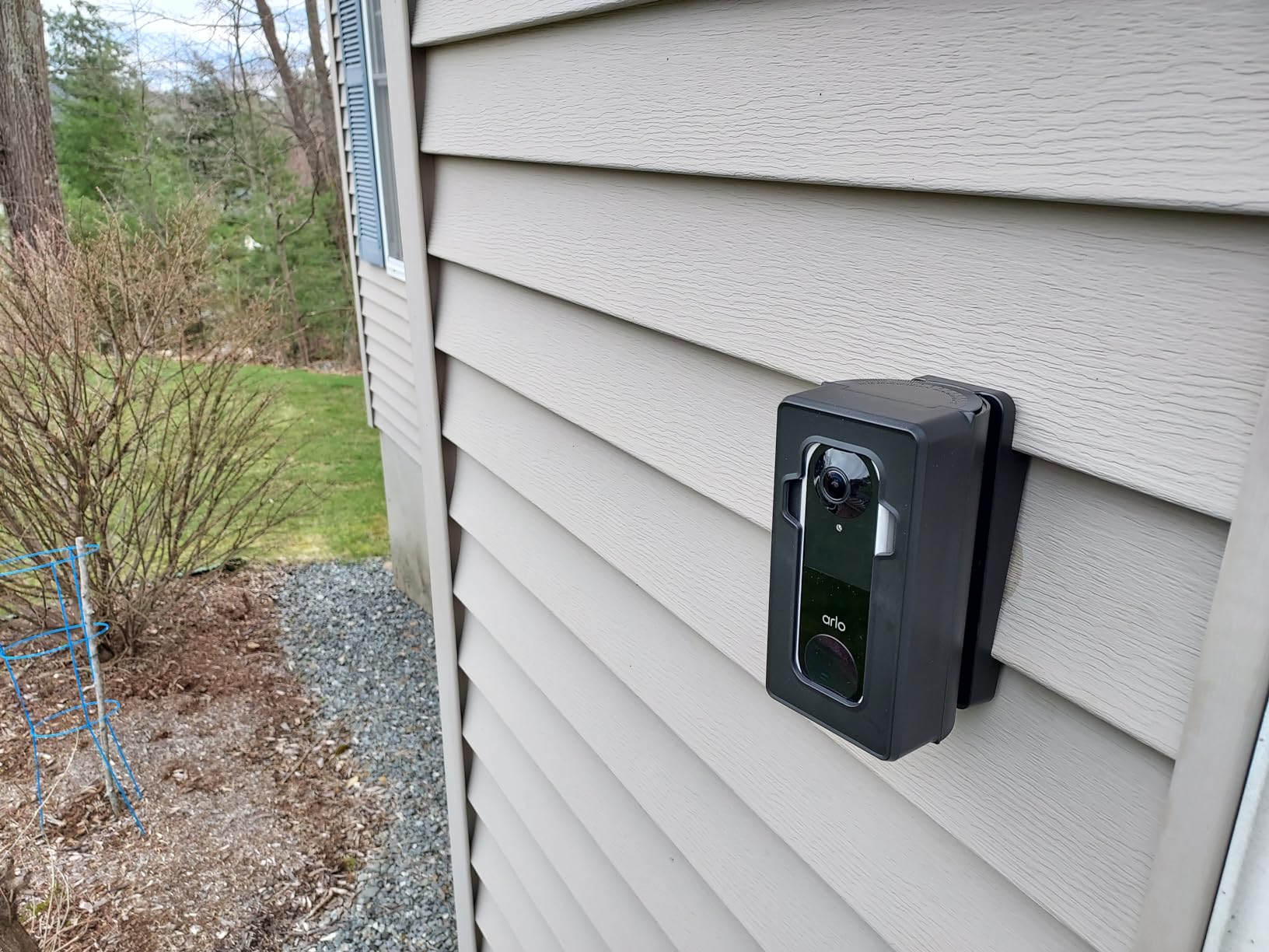 WYZE Wired Doorbell Camera v2(Existing Doorbell Wiring Required), 2K HD customer photo 2