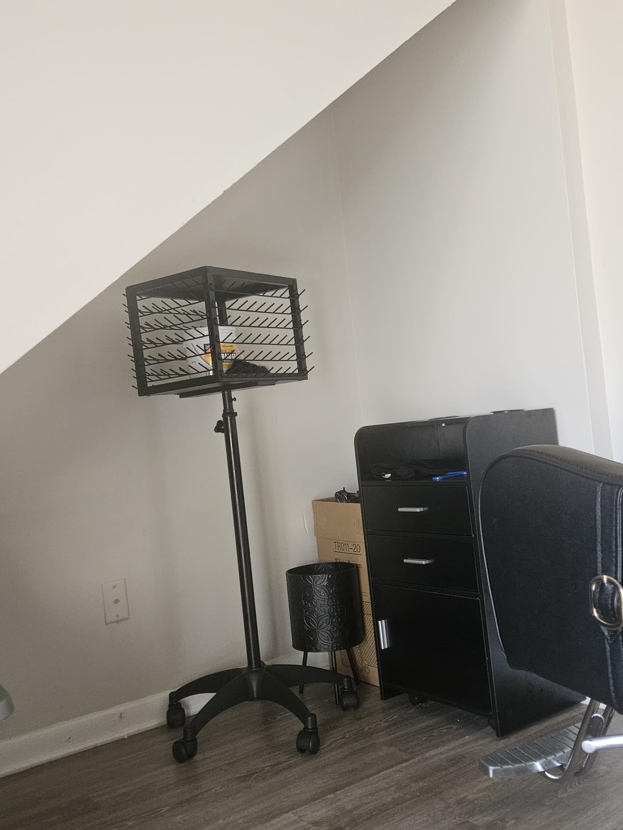 4ever2buy Salon Station for Hair Stylist, Salon Station Cart with Wheels customer photo 1