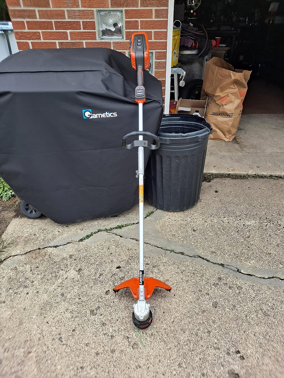 Husqvarna WeedEater 320iL Weed Eater, 16-Inch, with 4 Ah Battery & Charger customer photo 1