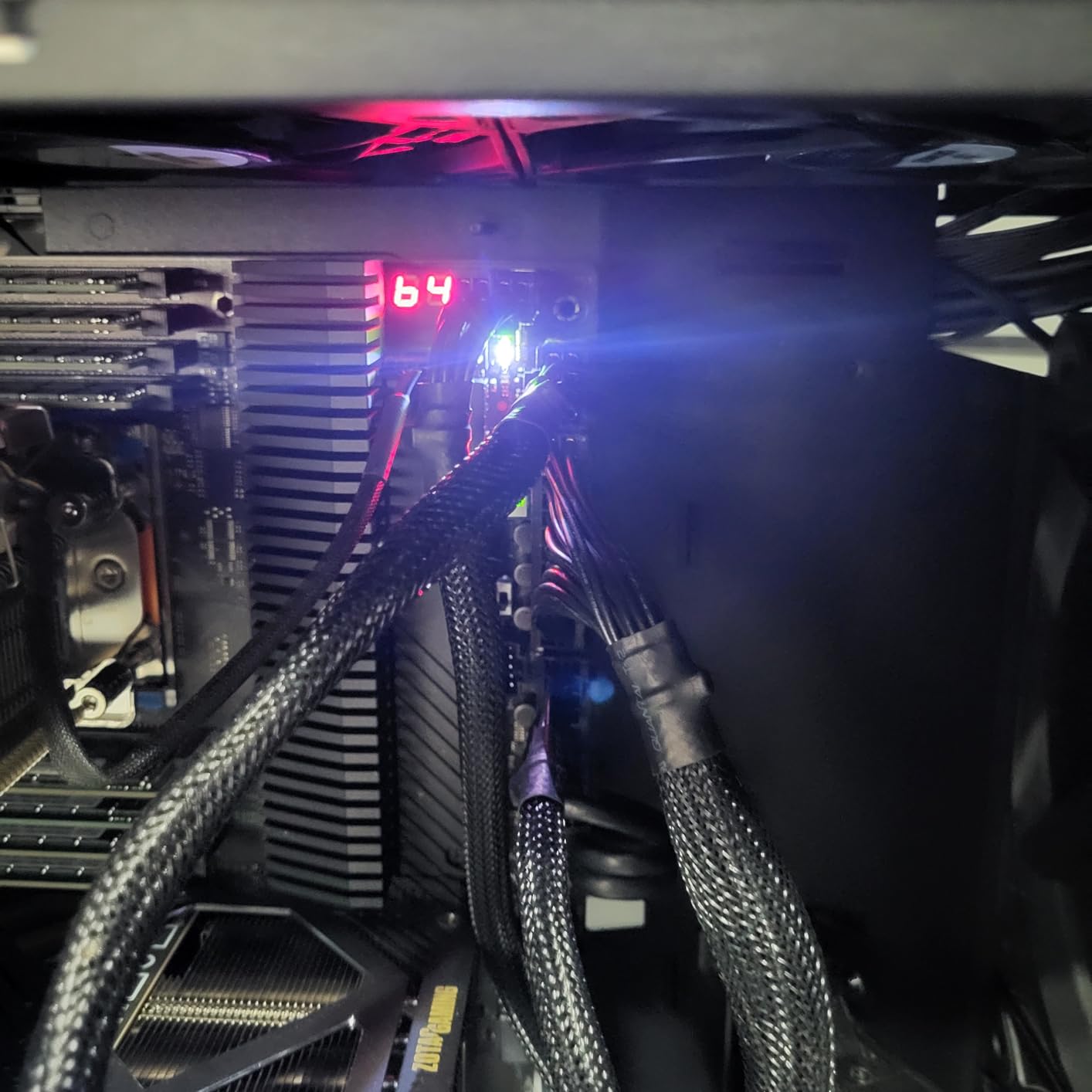 be quiet! Straight Power 12 1500W ATX 3.0 PCIe 5.0 80+ Platinum PSU customer photo 1
