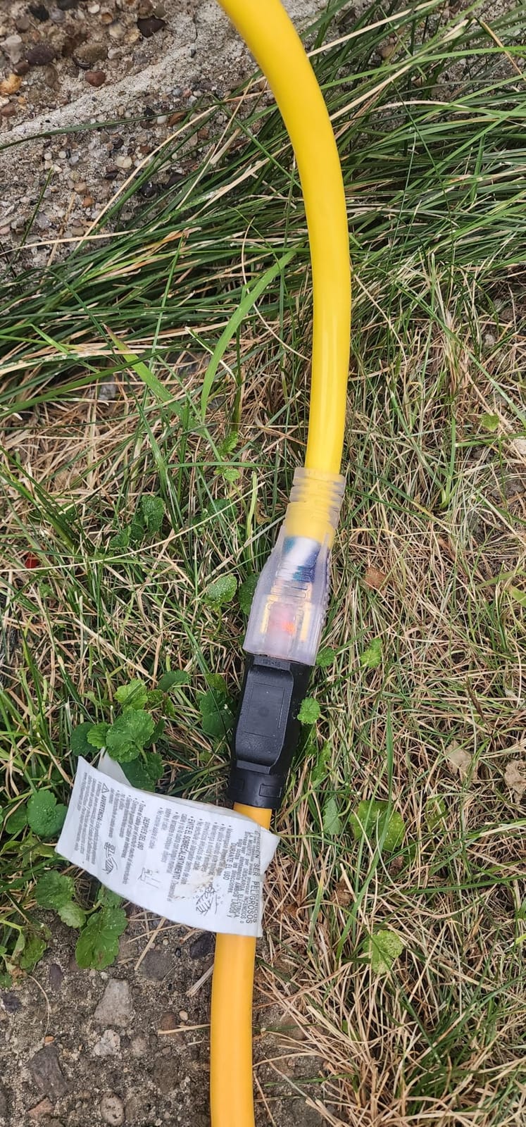 POWGRN 50 Ft 10AWG Outdoor Extension Cord, Yellow customer photo 1
