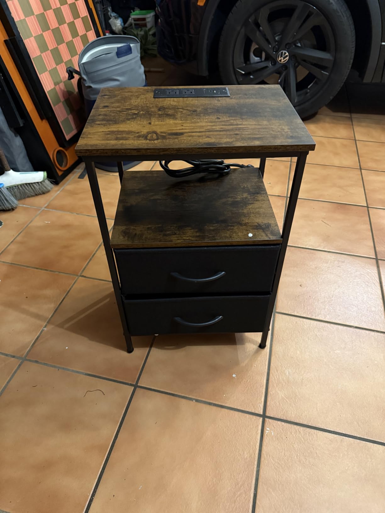 Huuger Nightstand with Charging Station, 27.6 Inch Bedside Table,Side Table customer photo 1