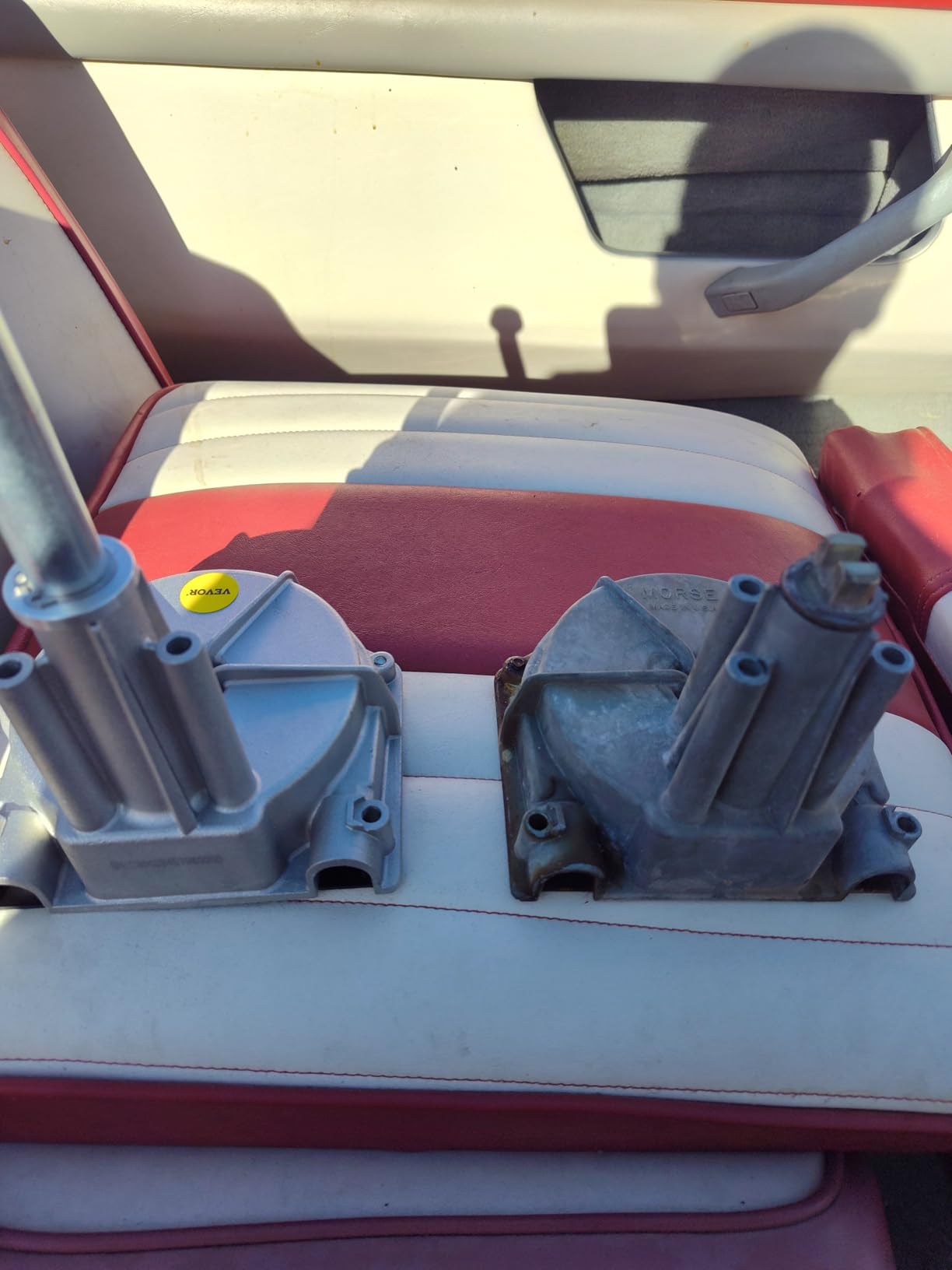 VEVOR Boat Steering System Kit, 10/11/12/13/14/15/16FT Outboard Boat Steering Control Cable, 13.5