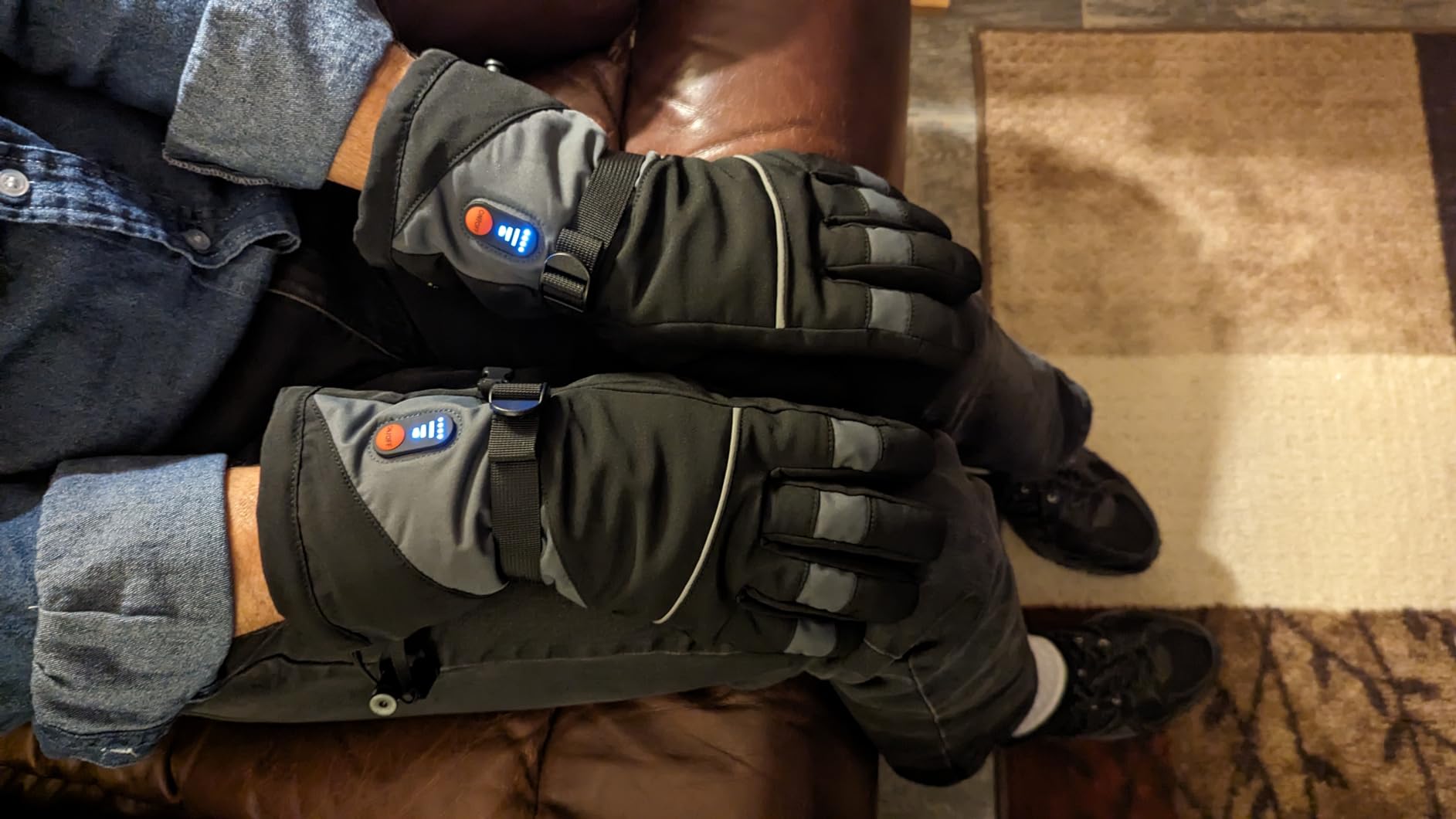 Rechargeable Heated Gloves for Men Women, 7.4V Fast Heating Glove Liners, Hand Warmers Arthritis Heater Cold Winter Gloves, Snowmobile Camping Cycling Skiing Hiking Working customer photo 2